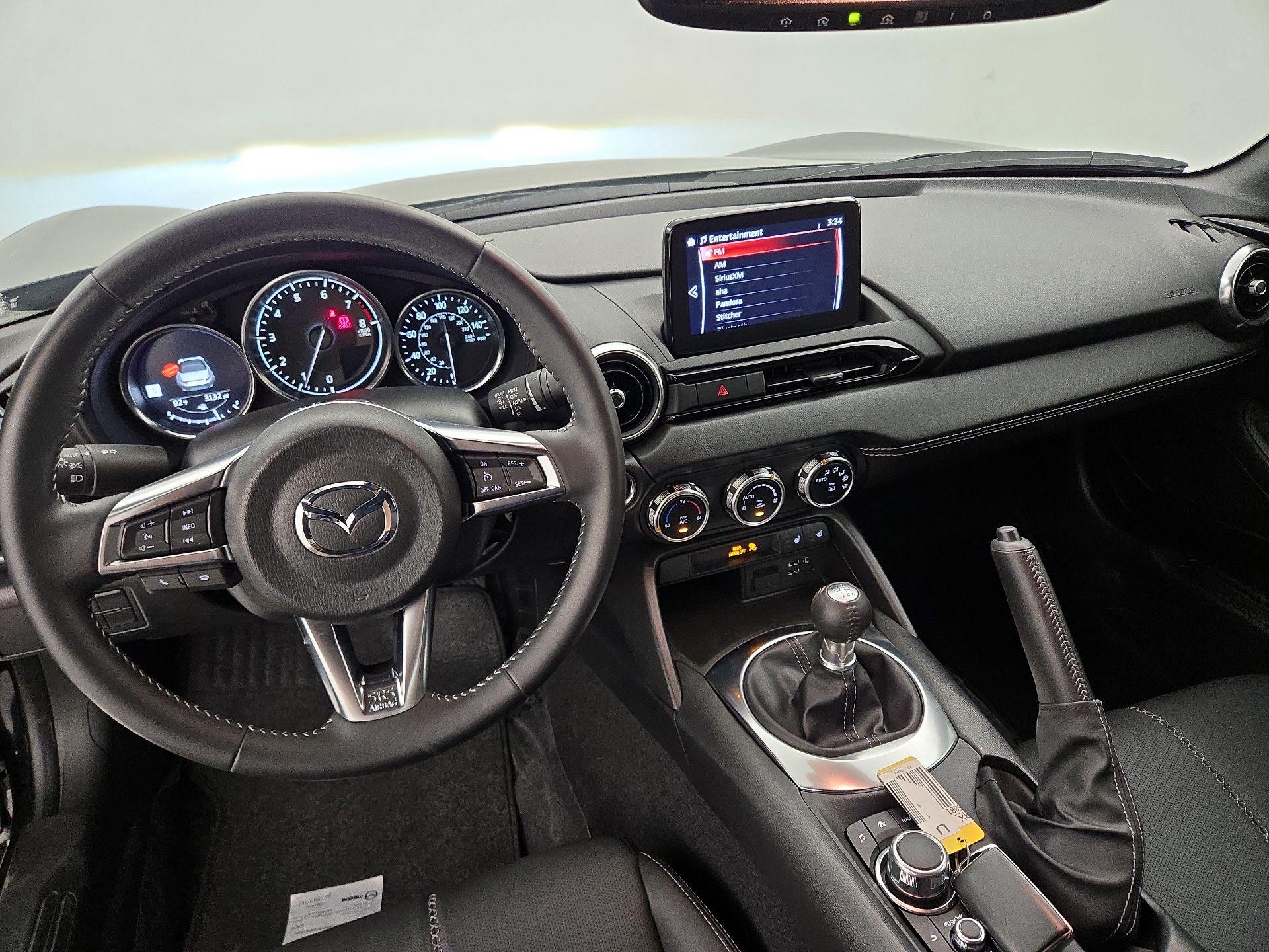 Thumbnail: 2022 Mazda MX-5 Miata - 9