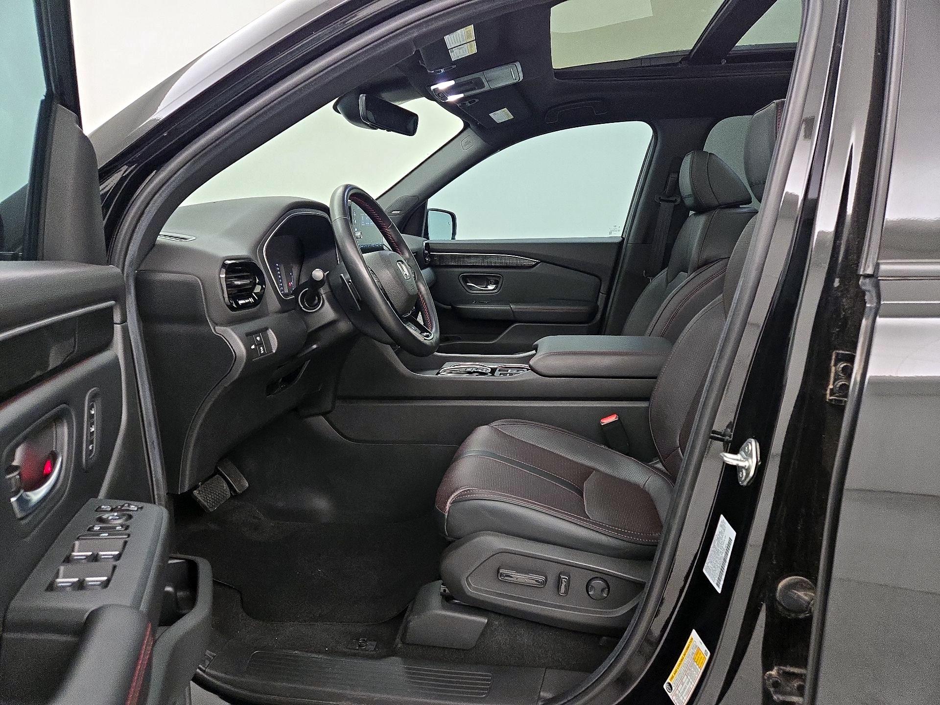 Thumbnail: 2025 Honda Pilot - 11
