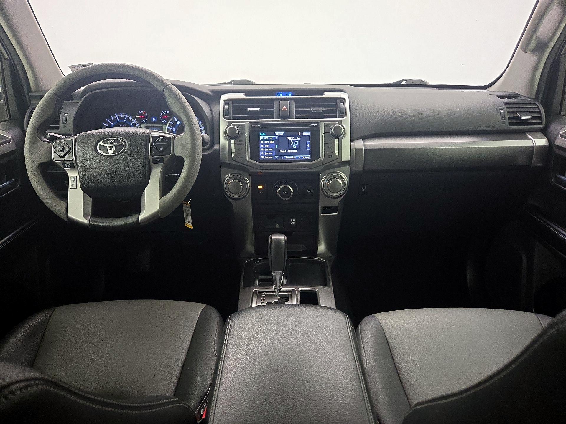 Thumbnail: 2016 Toyota 4Runner - 9