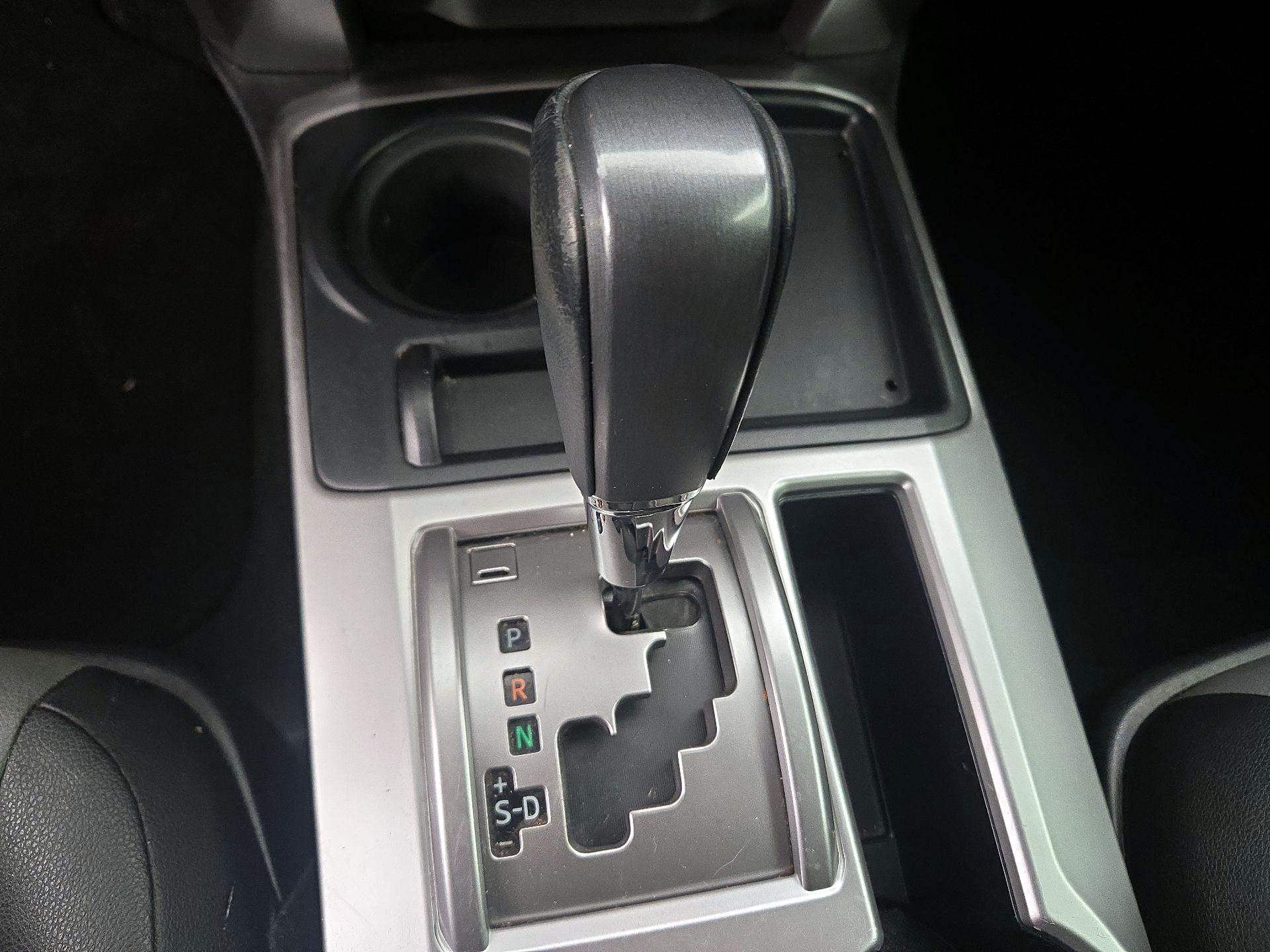 Thumbnail: 2016 Toyota 4Runner - 17