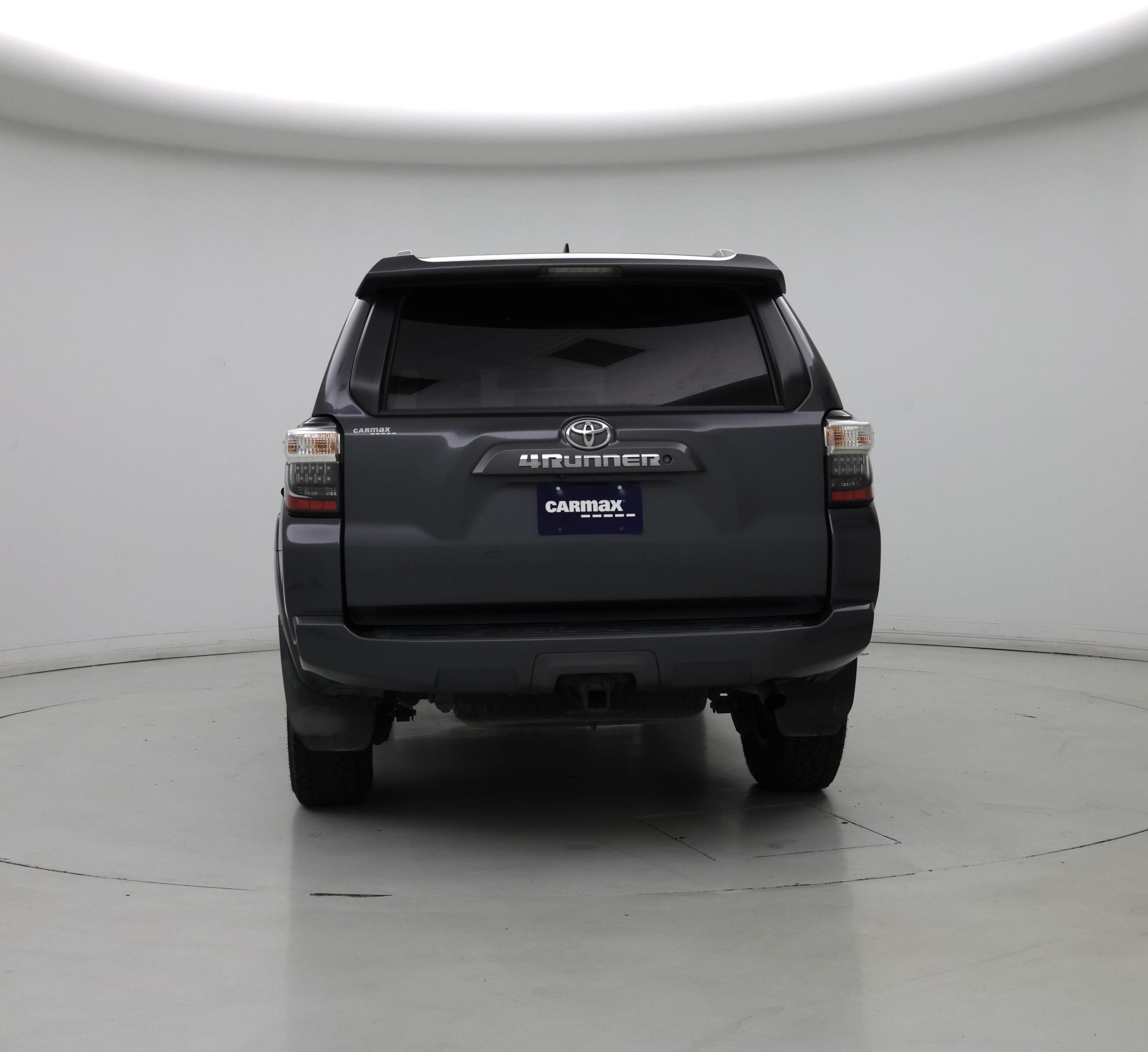 Thumbnail: 2016 Toyota 4Runner - 6