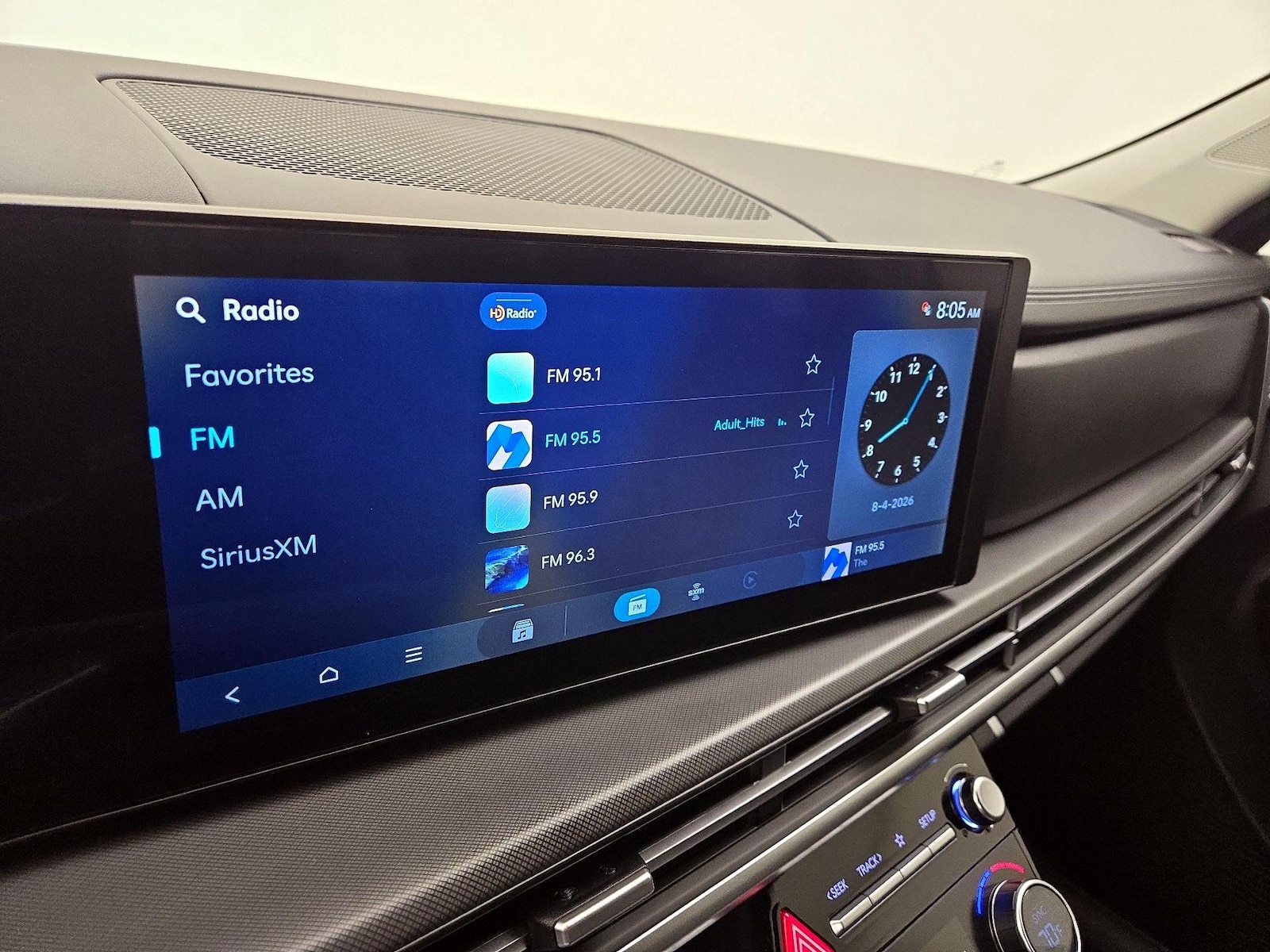 2026 Hyundai Santa Fe SEL - Photo 16
