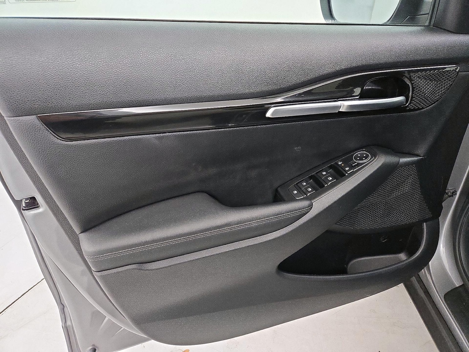 2025 Kia Seltos EX - Photo 13
