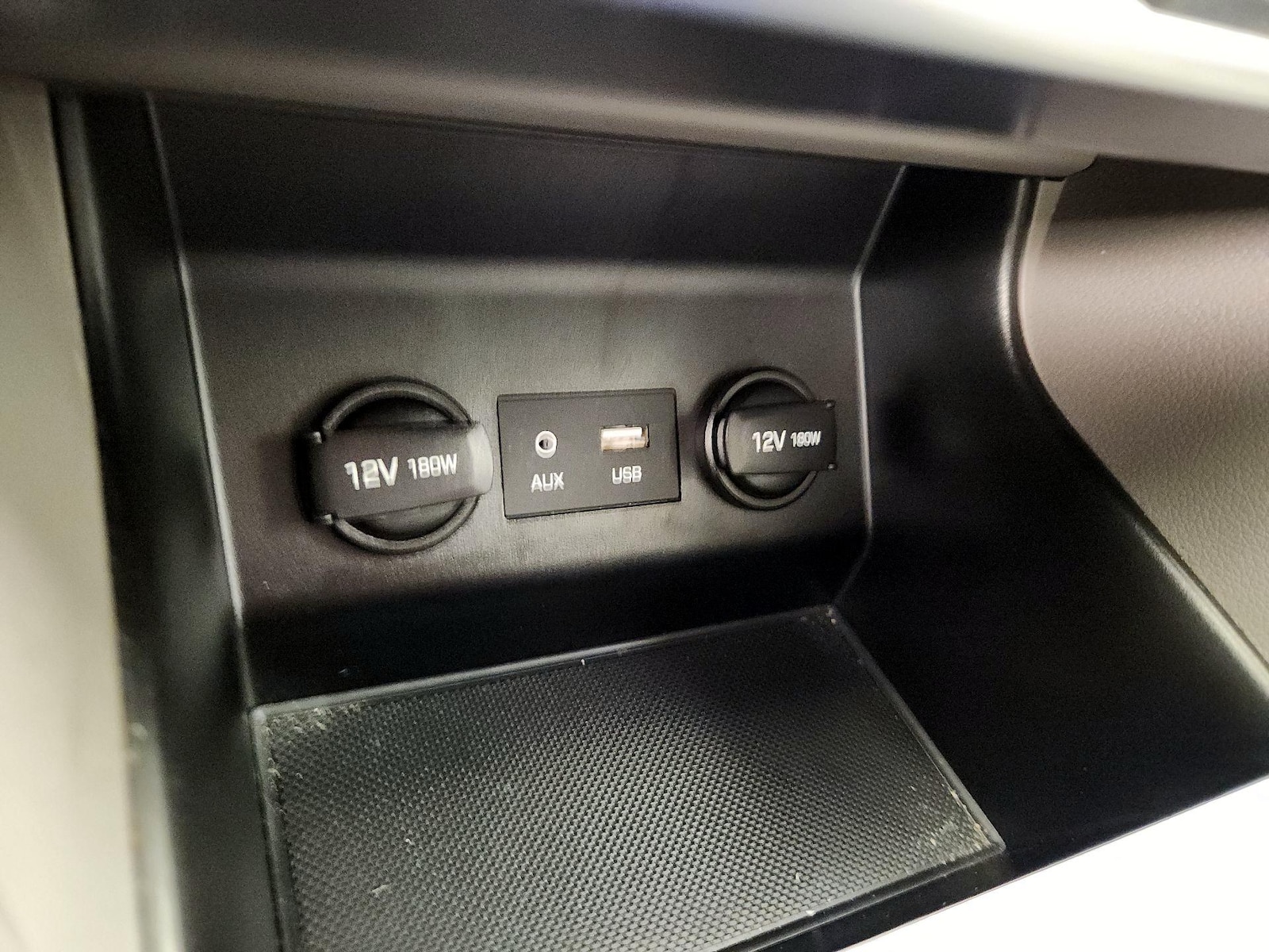 2020 Hyundai Elantra SE - Photo 19
