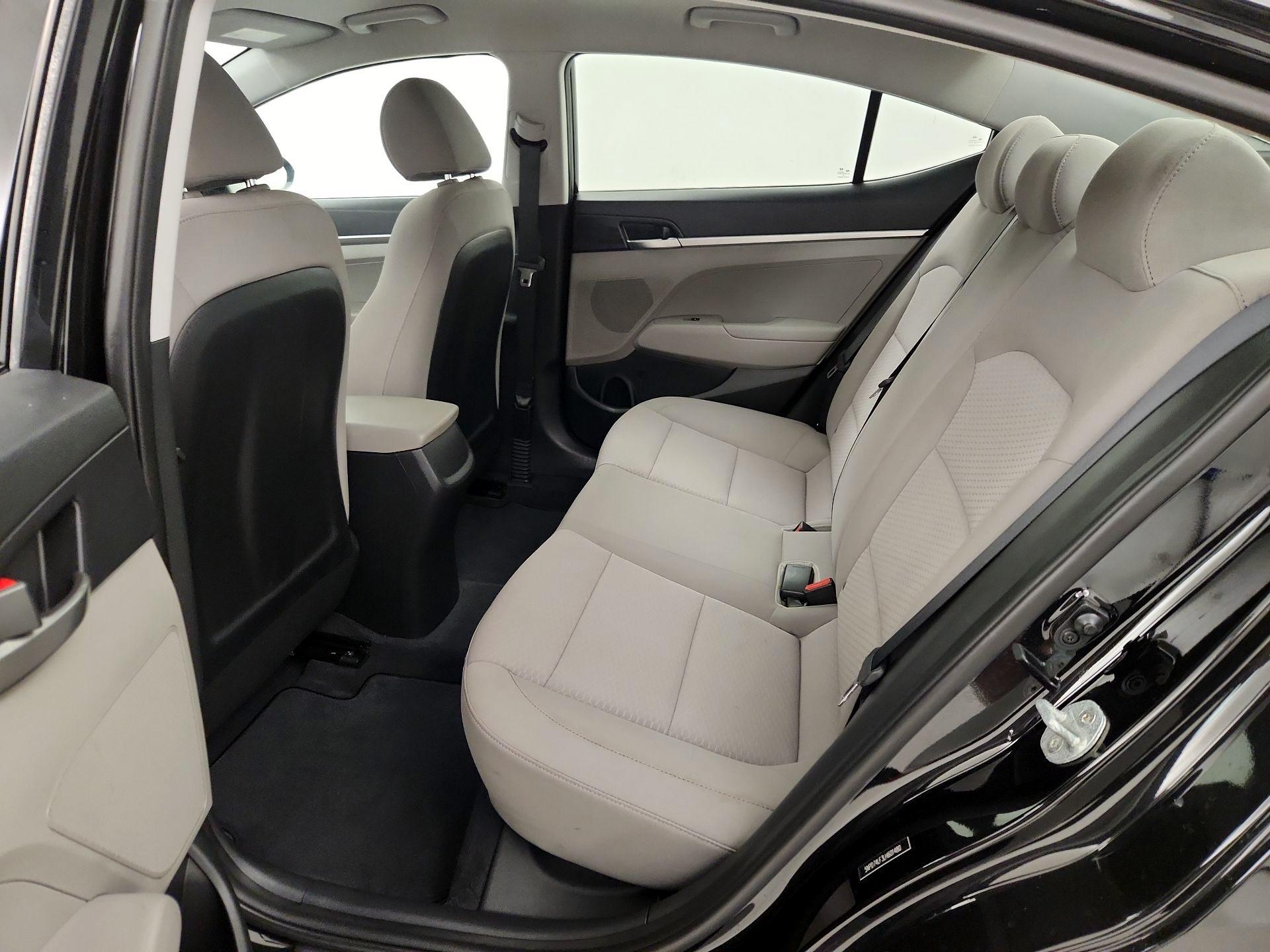 Thumbnail: 2020 Hyundai Elantra - 19
