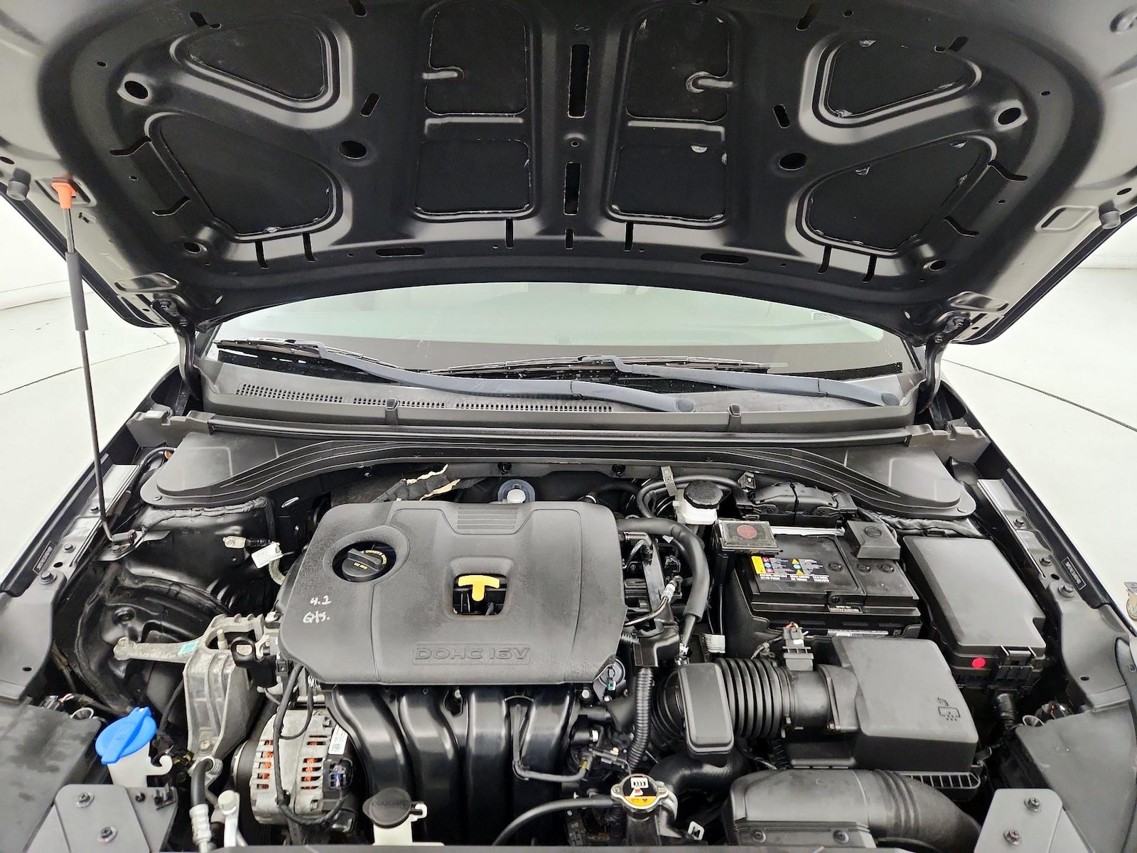 2020 Hyundai Elantra SE - Photo 22