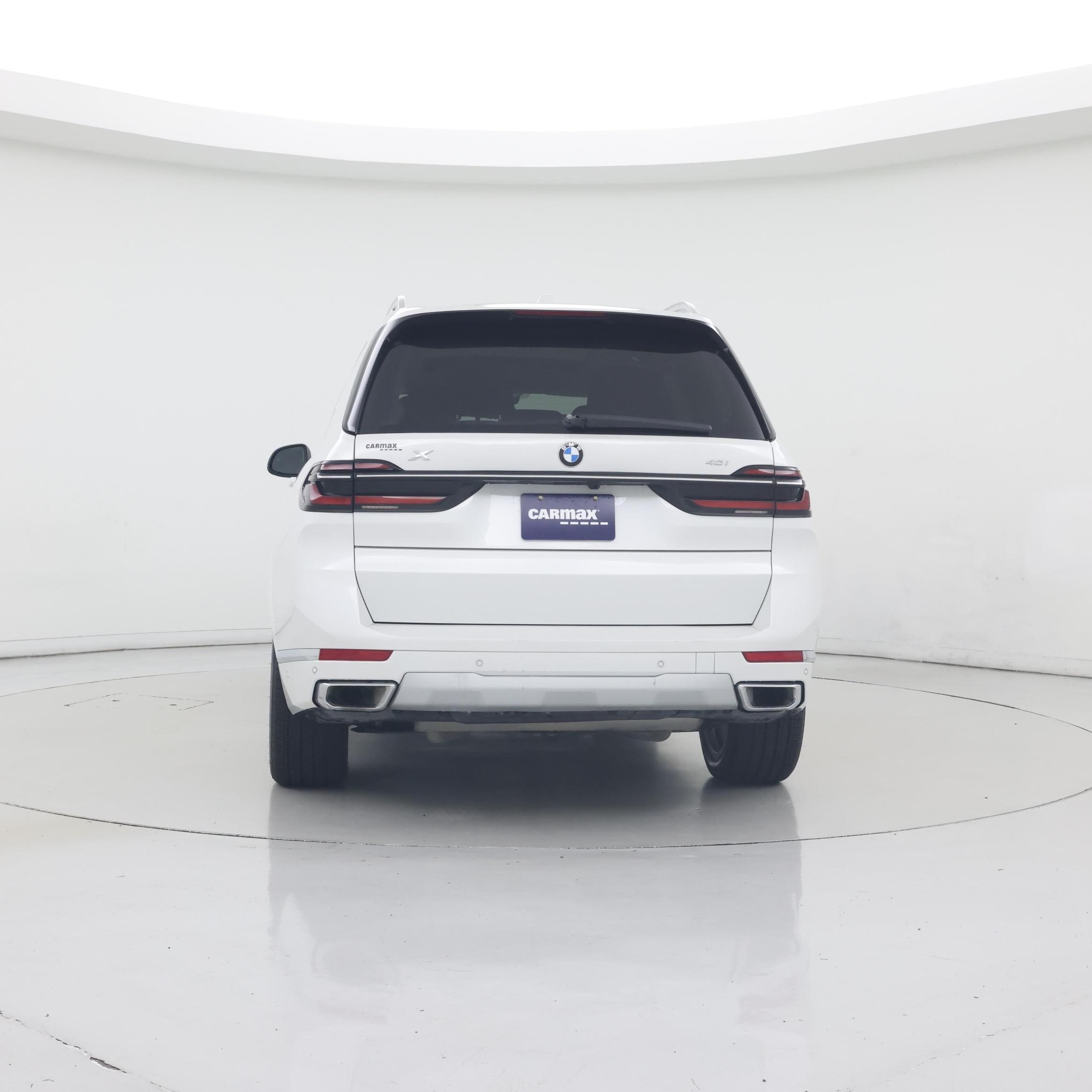 Thumbnail: 2023 BMW X7 - 6