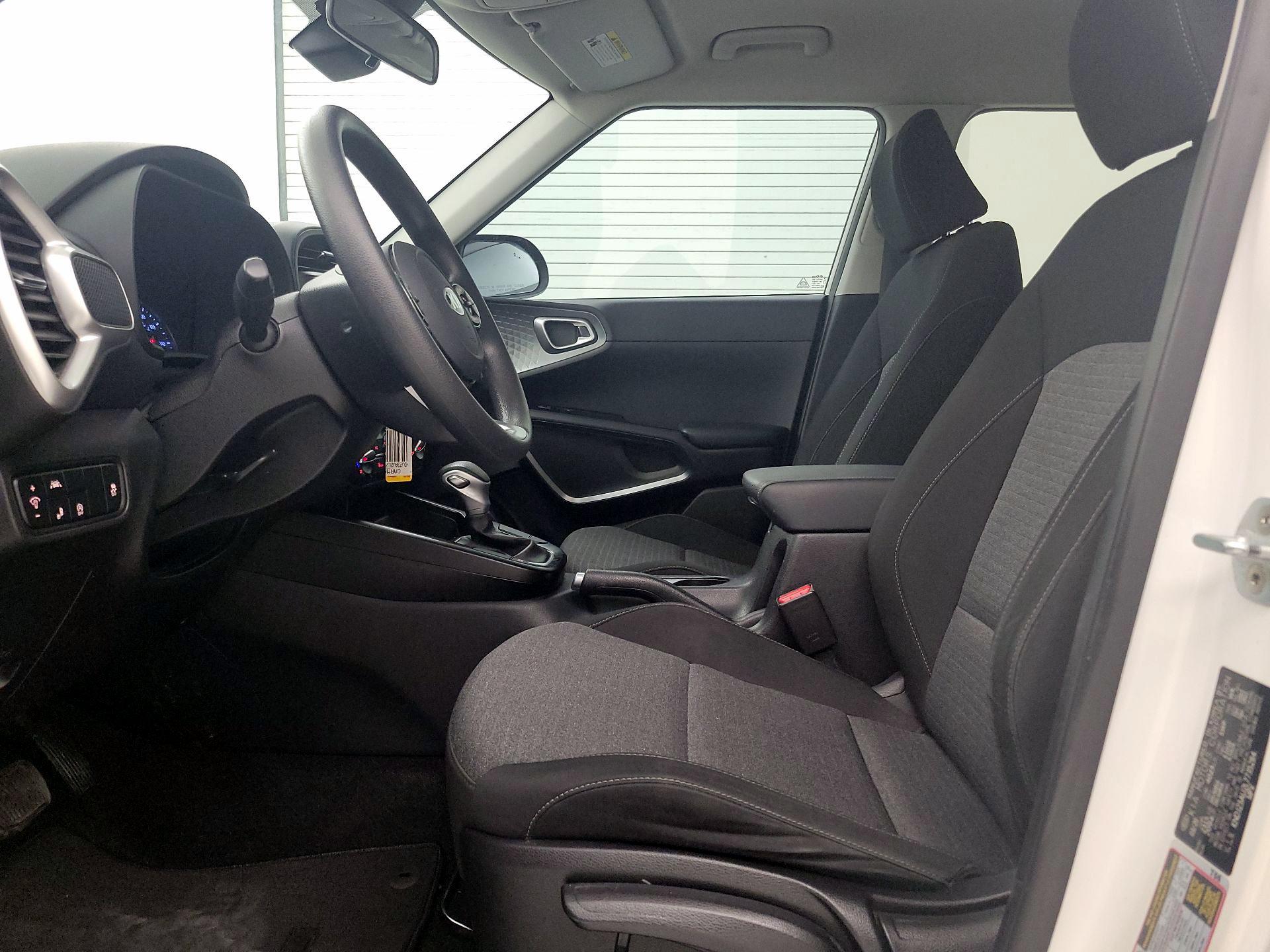 Thumbnail: 2020 Kia Soul - 11