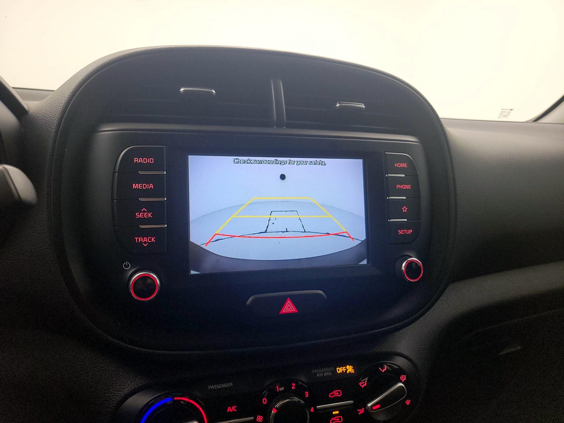Thumbnail: 2020 Kia Soul - 14