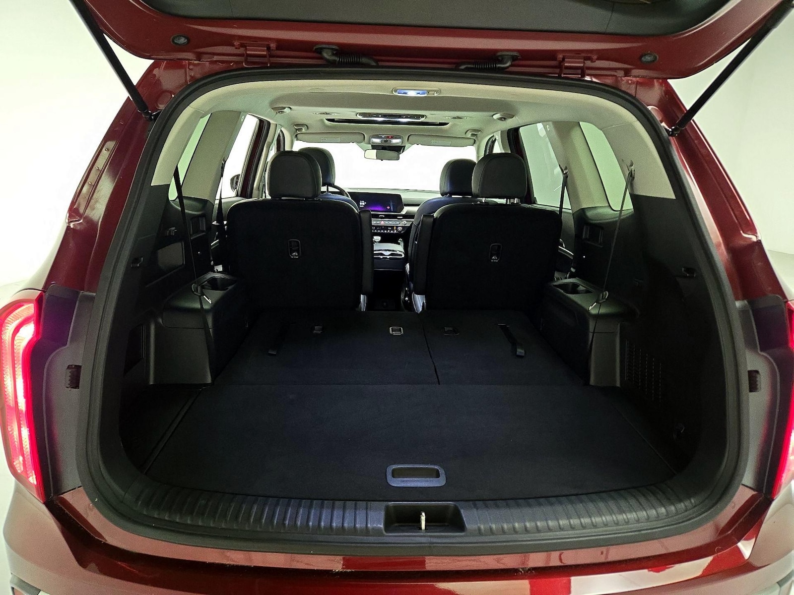 2023 Kia Telluride S - Photo 23
