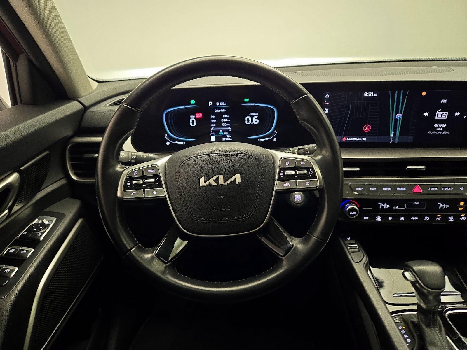2023 Kia Telluride S - Photo 9
