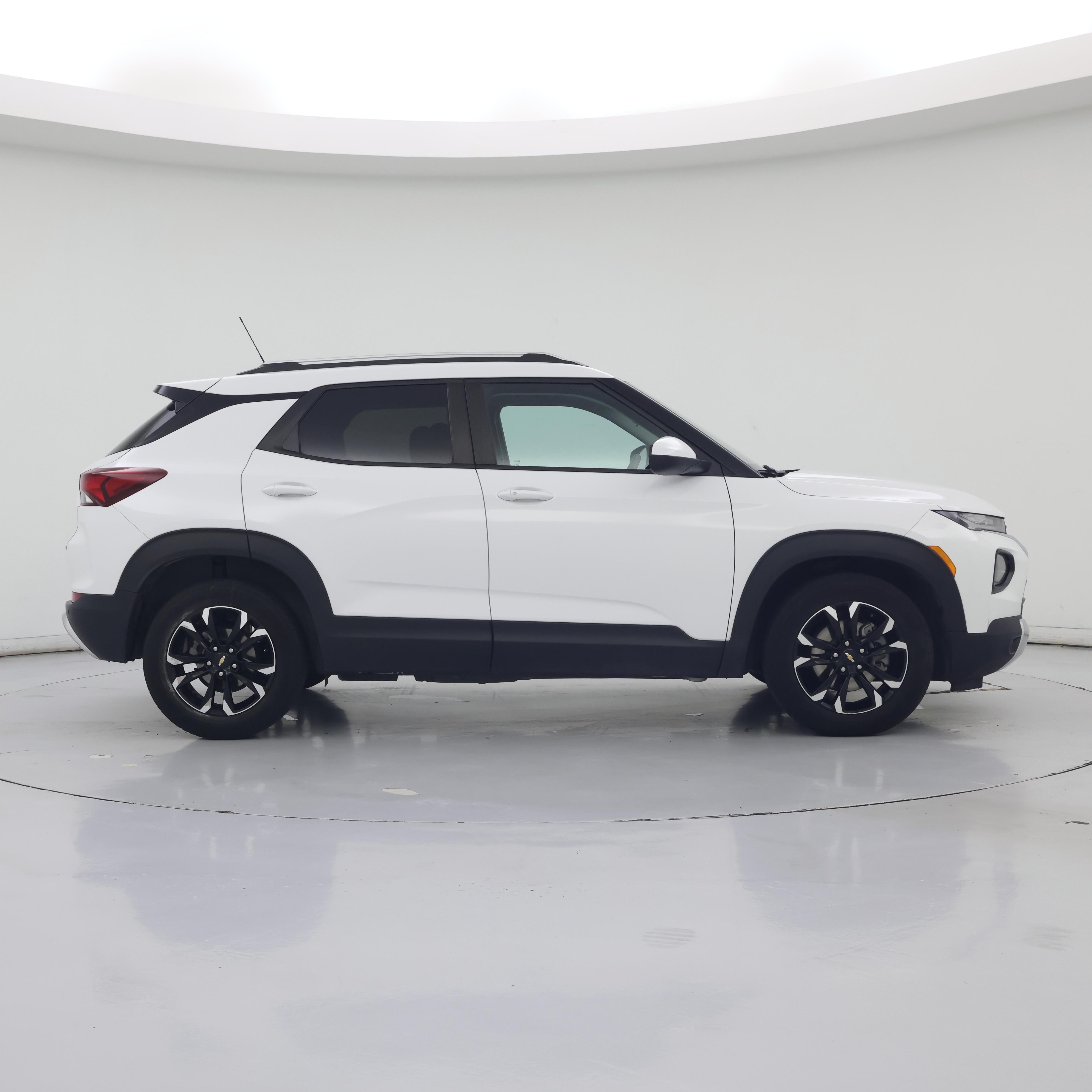 Thumbnail: 2022 Chevrolet TrailBlazer - 7