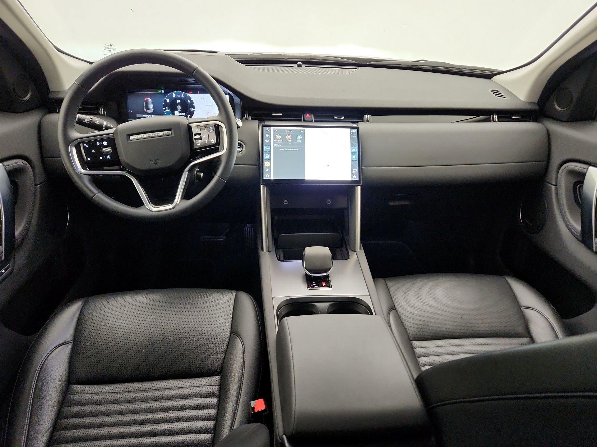 Thumbnail: 2024 Land Rover Discovery Sport - 9