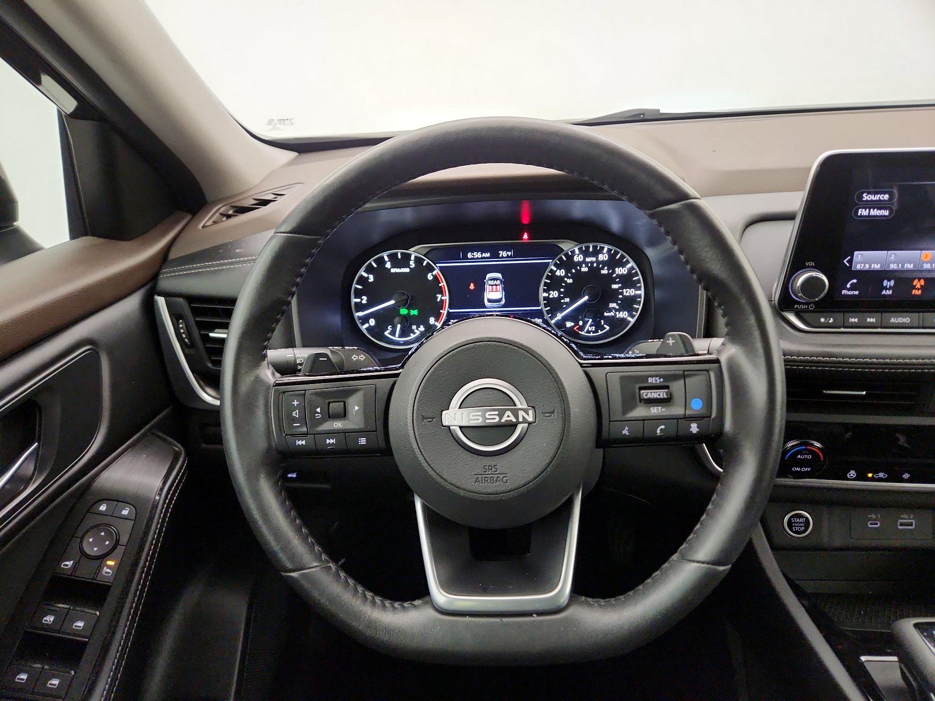 Thumbnail: 2023 Nissan Rogue - 10