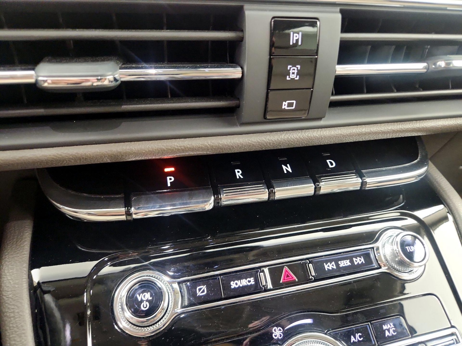 2022 Lincoln Corsair Grand Touring - Photo 19