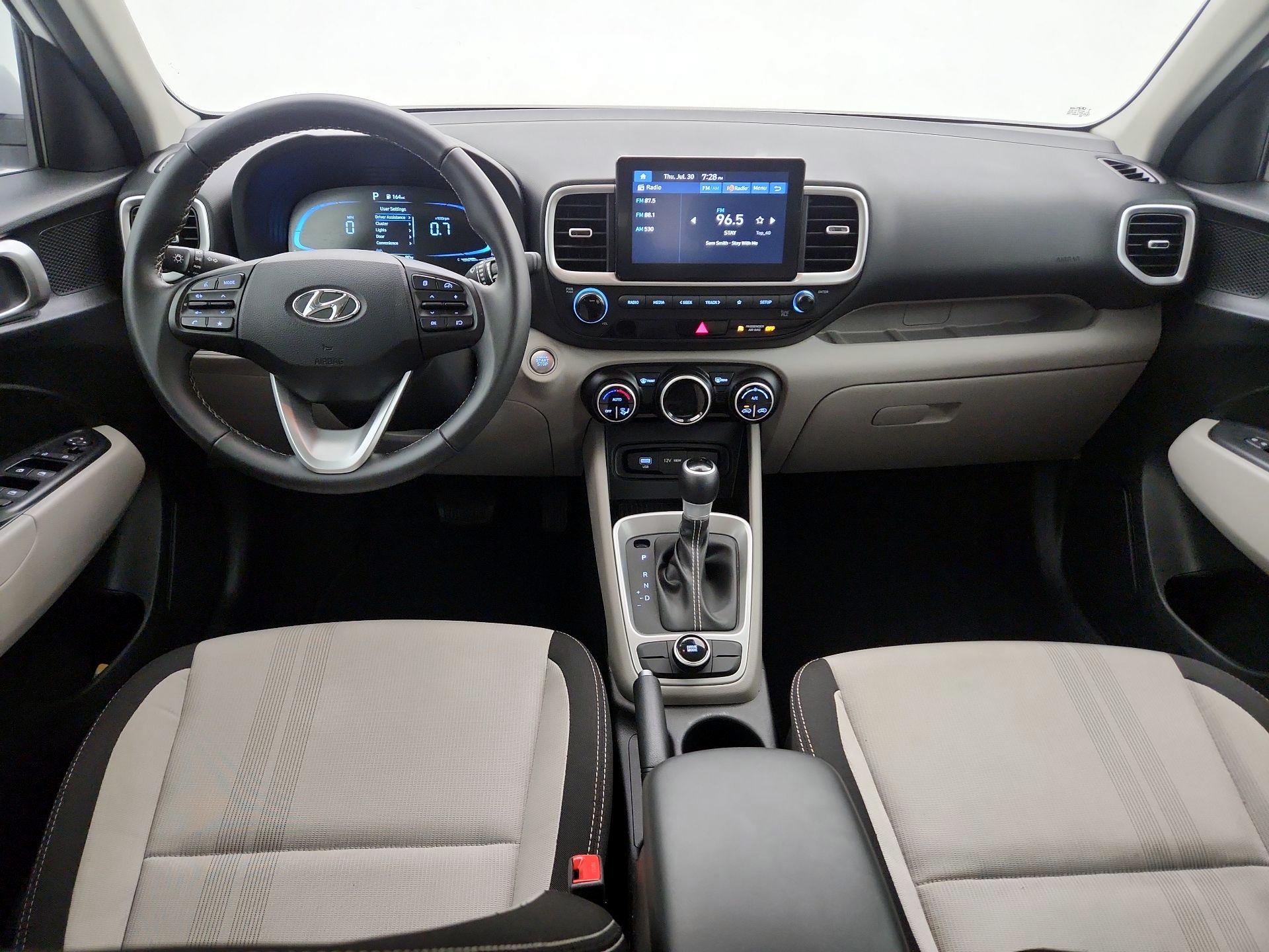 Thumbnail: 2025 Hyundai Venue - 9