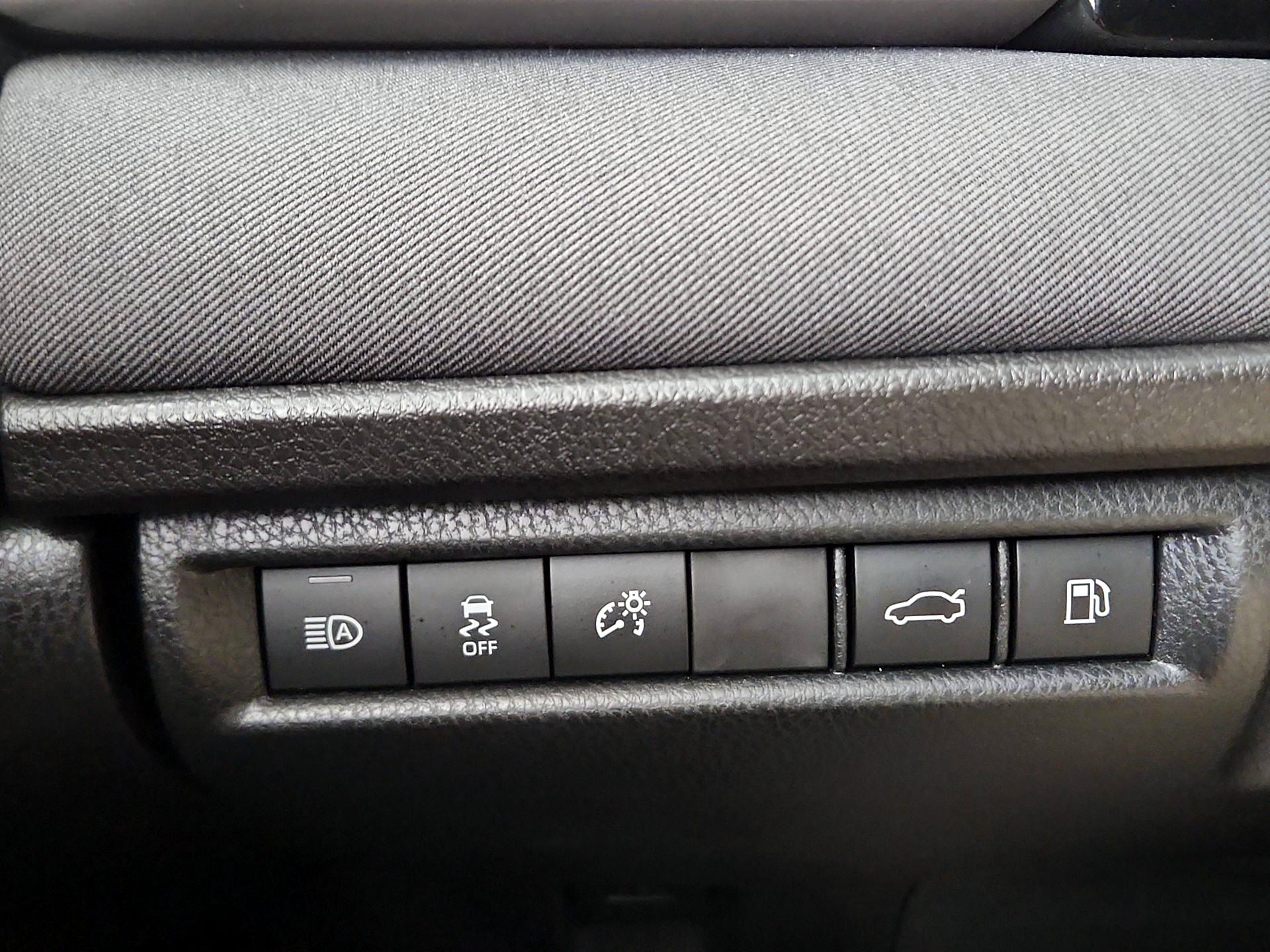 Thumbnail: 2026 Toyota Camry - 13