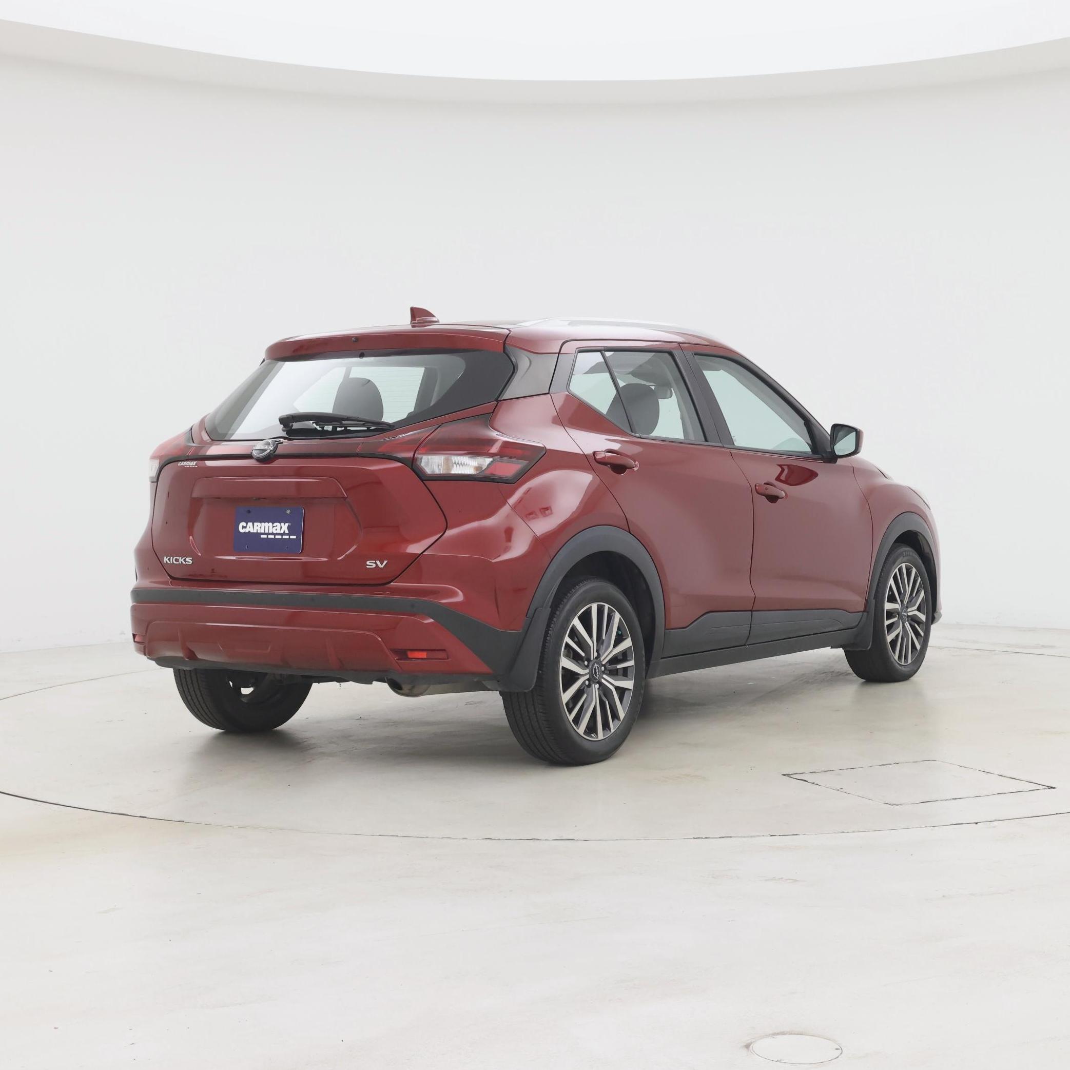Thumbnail: 2024 Nissan Kicks - 8