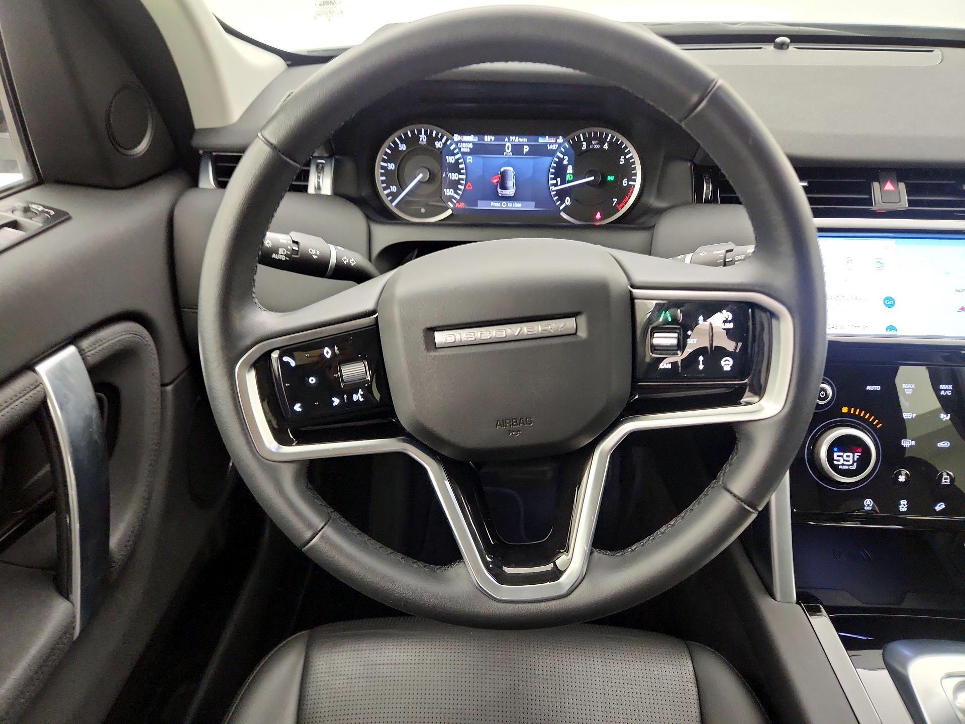 Thumbnail: 2023 Land Rover Discovery Sport - 10
