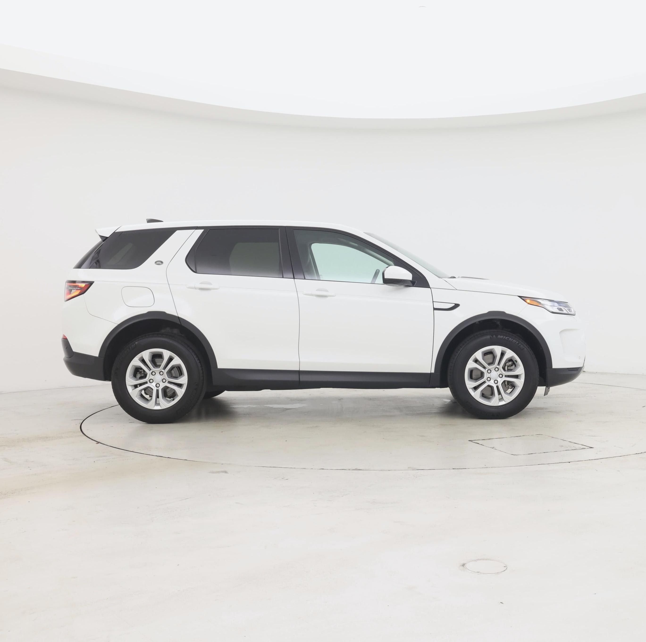Thumbnail: 2023 Land Rover Discovery Sport - 7