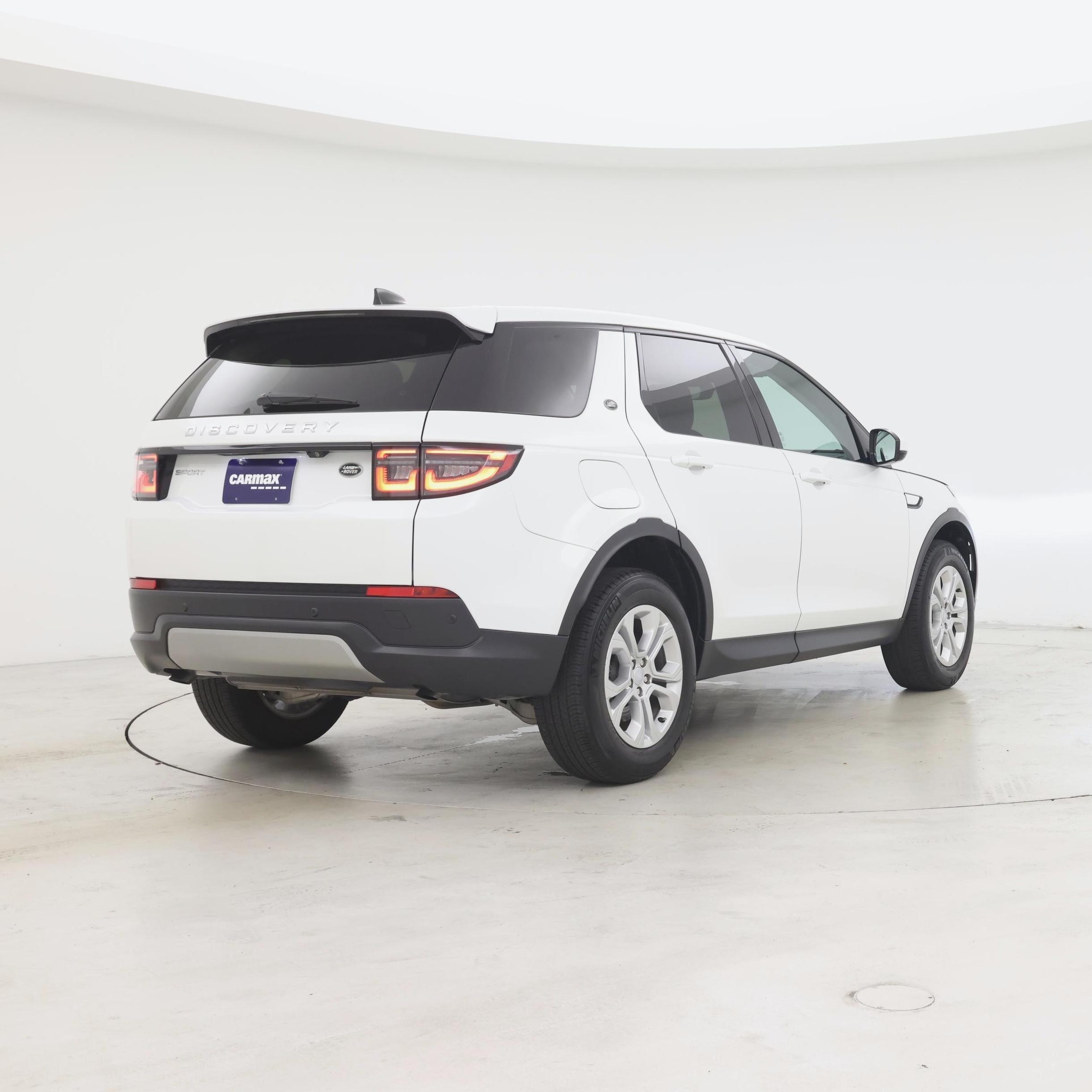 Thumbnail: 2023 Land Rover Discovery Sport - 8