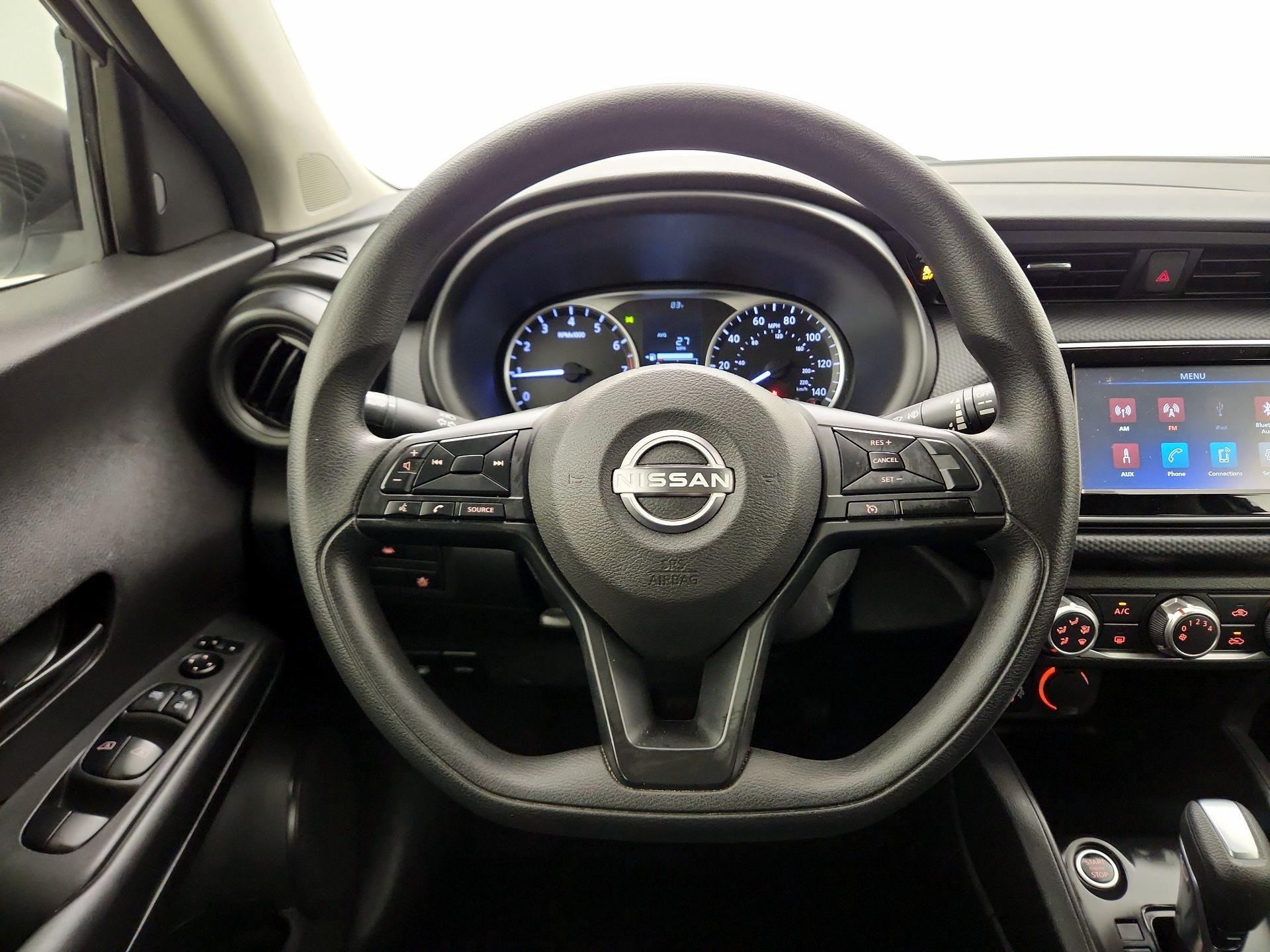 Thumbnail: 2023 Nissan Kicks - 10