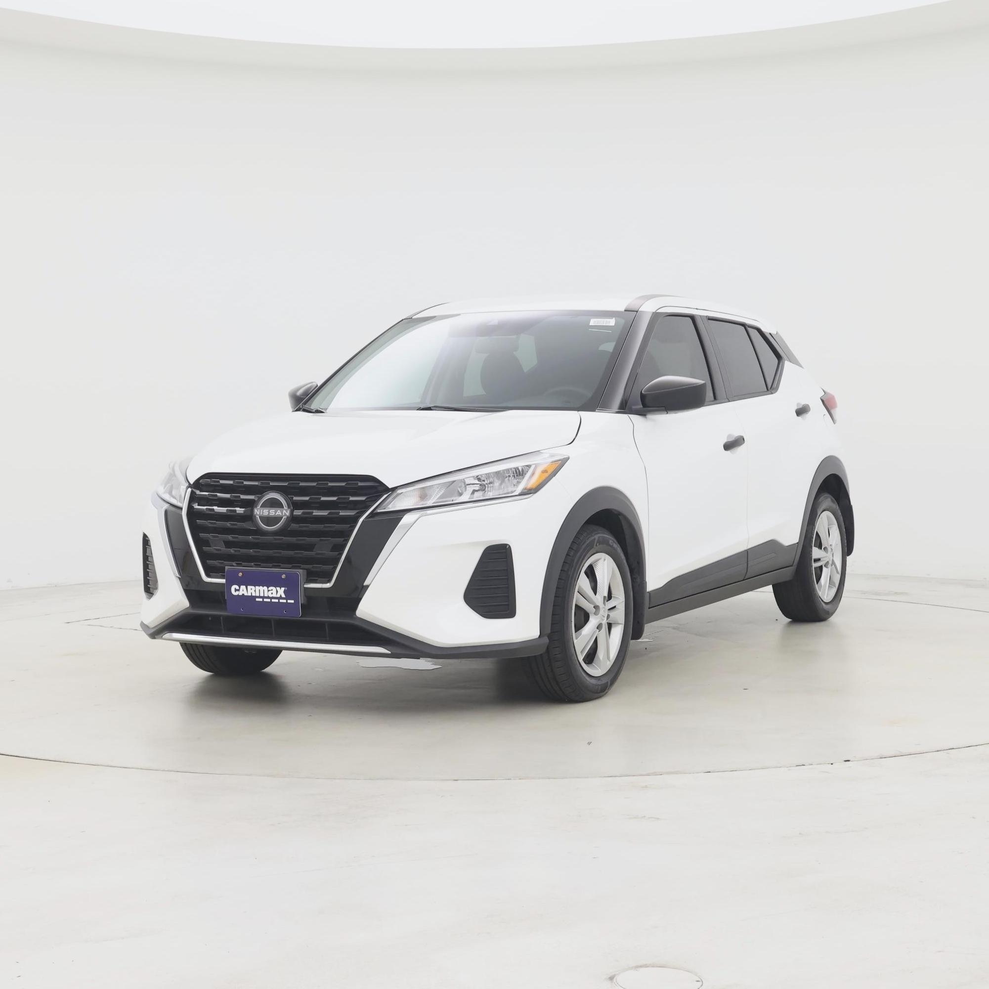 Thumbnail: 2023 Nissan Kicks - 4