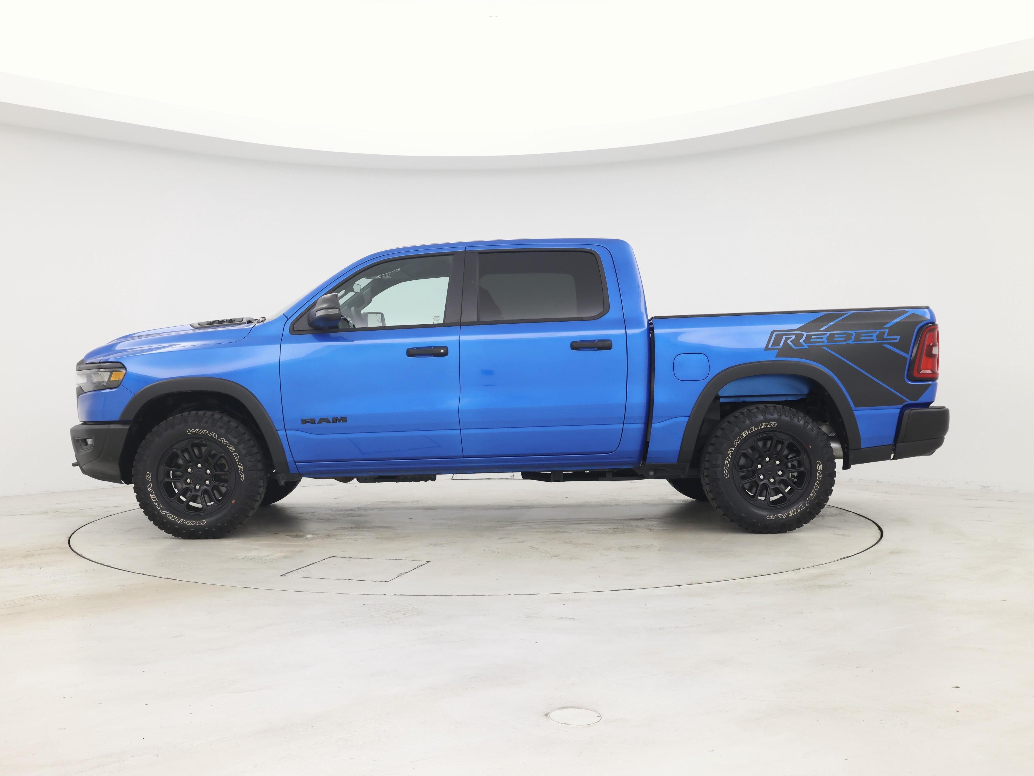 Thumbnail: 2026 RAM 1500 - 3