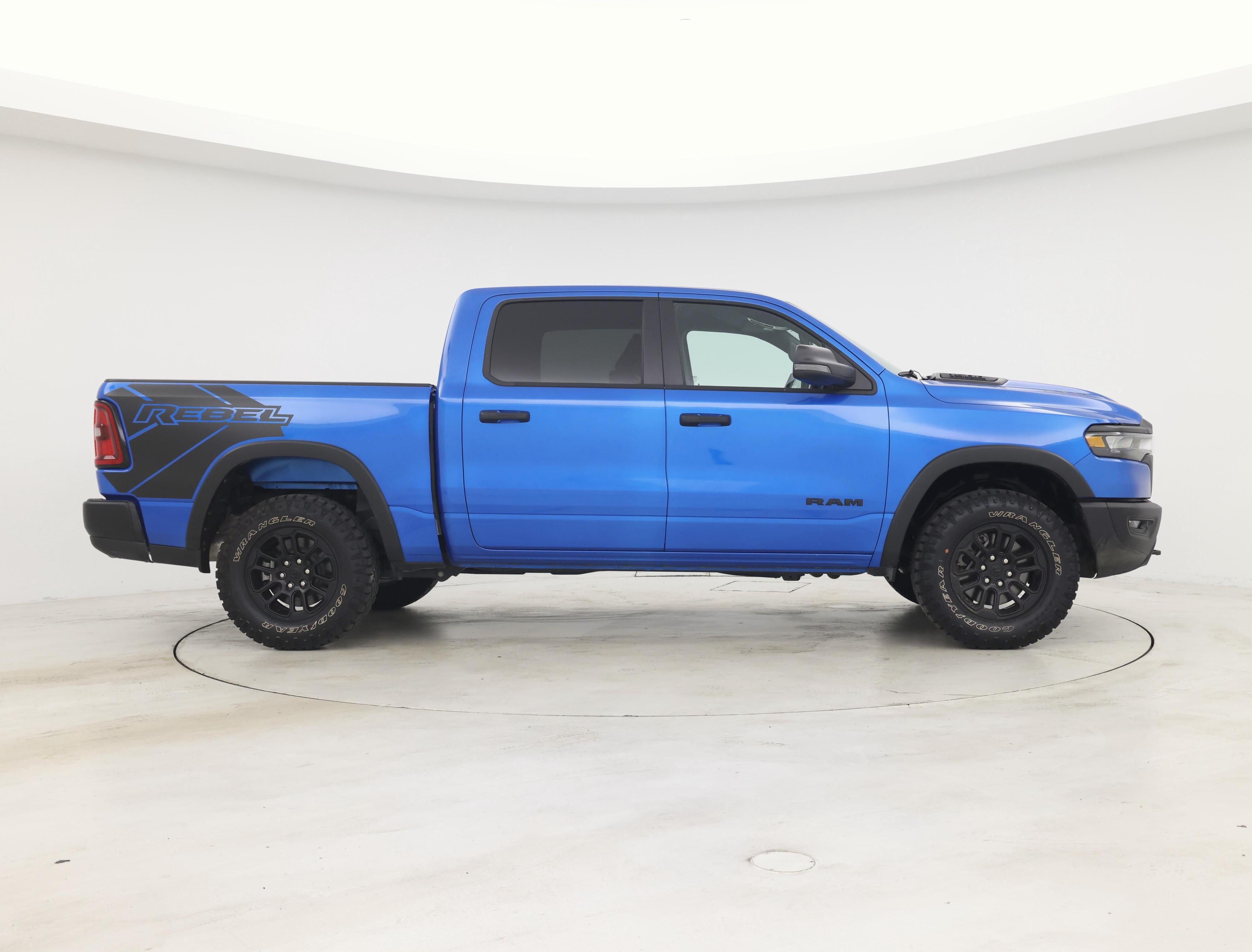 Thumbnail: 2026 RAM 1500 - 7