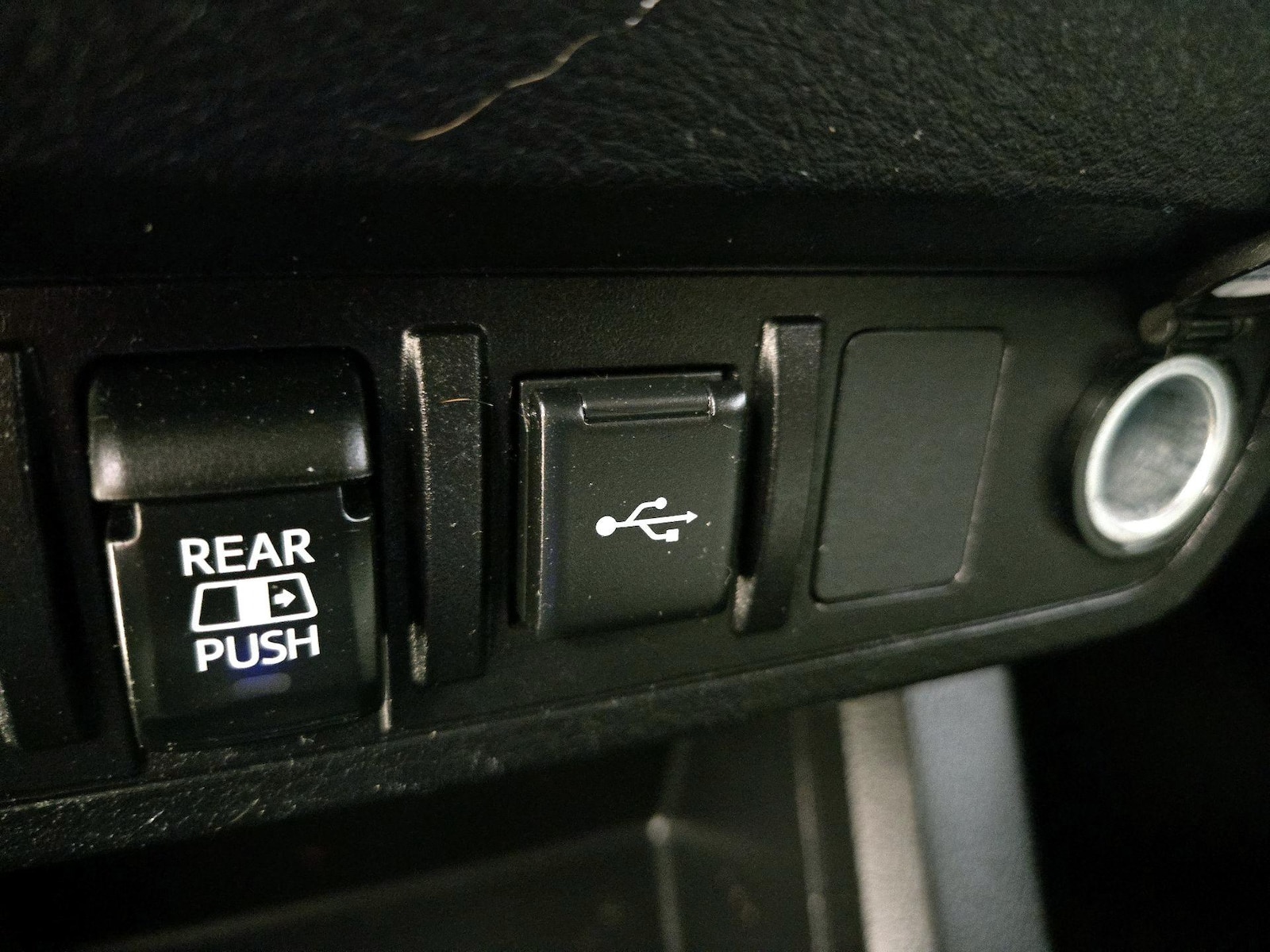 2022 Toyota Tacoma SR5 - Photo 19