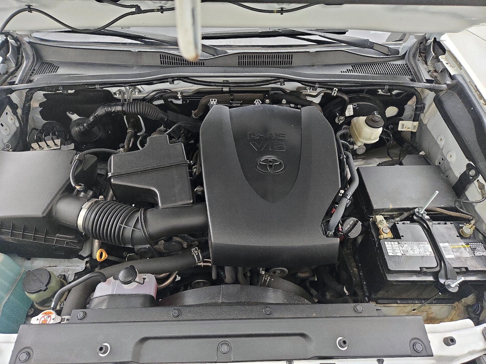 2022 Toyota Tacoma SR5 - Photo 22