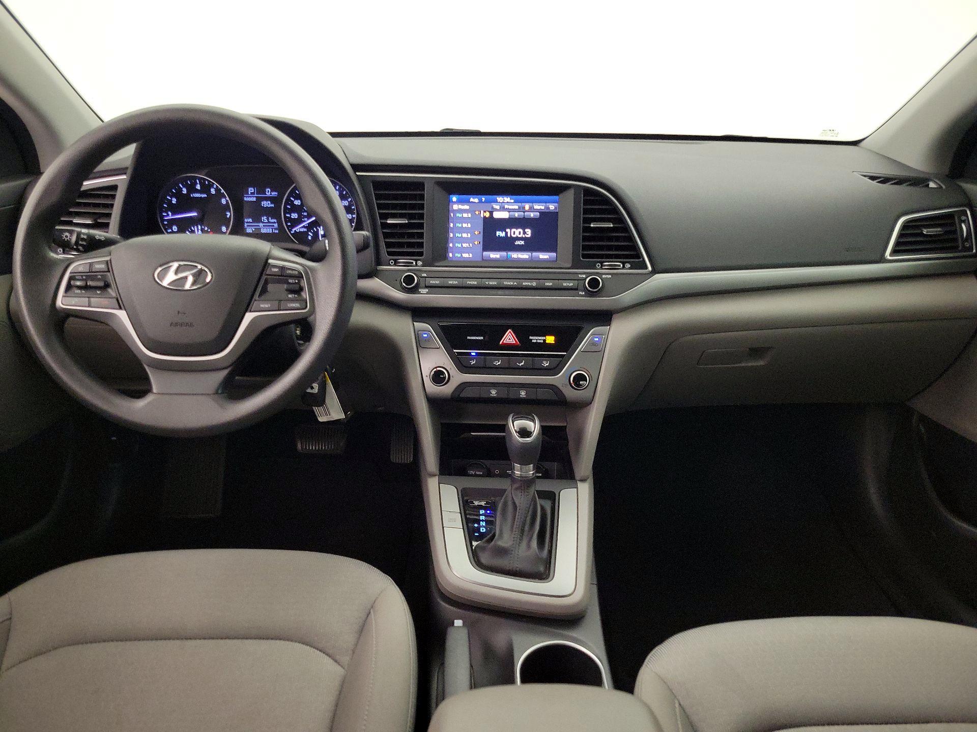 Thumbnail: 2017 Hyundai Elantra - 9
