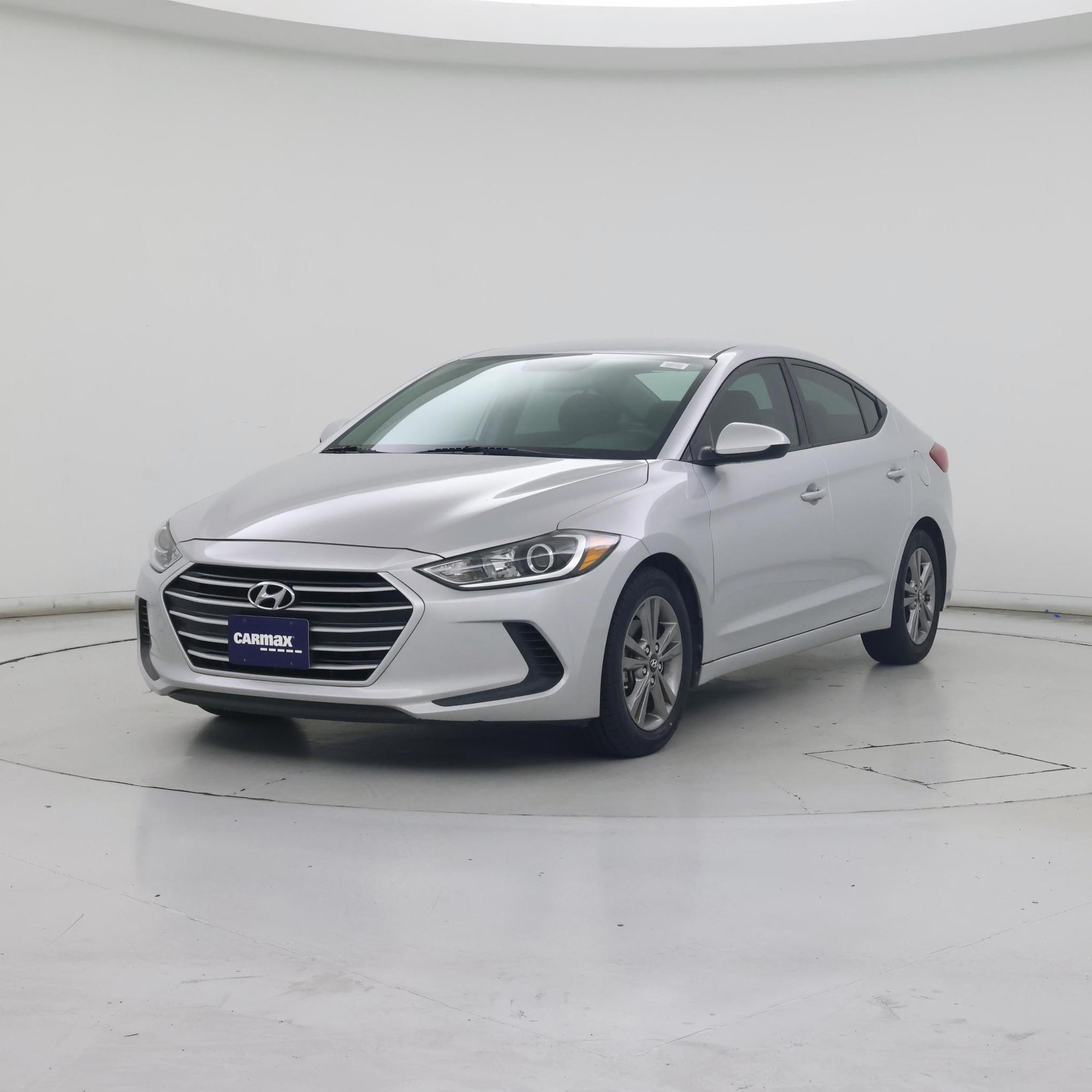 Thumbnail: 2017 Hyundai Elantra - 4