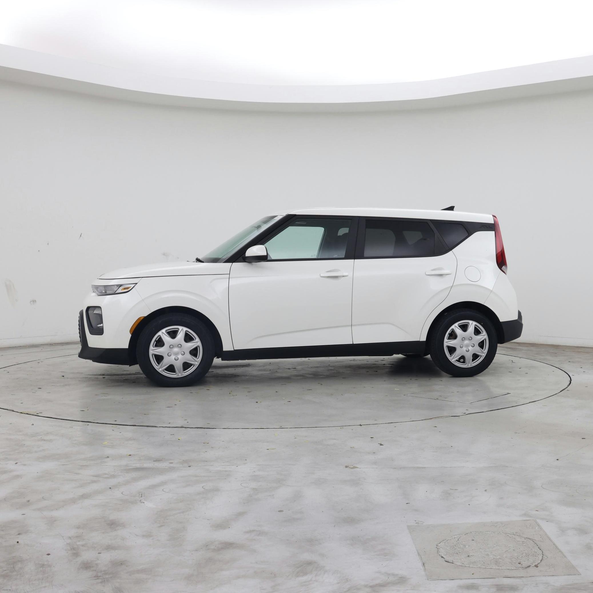 Thumbnail: 2021 Kia Soul - 3