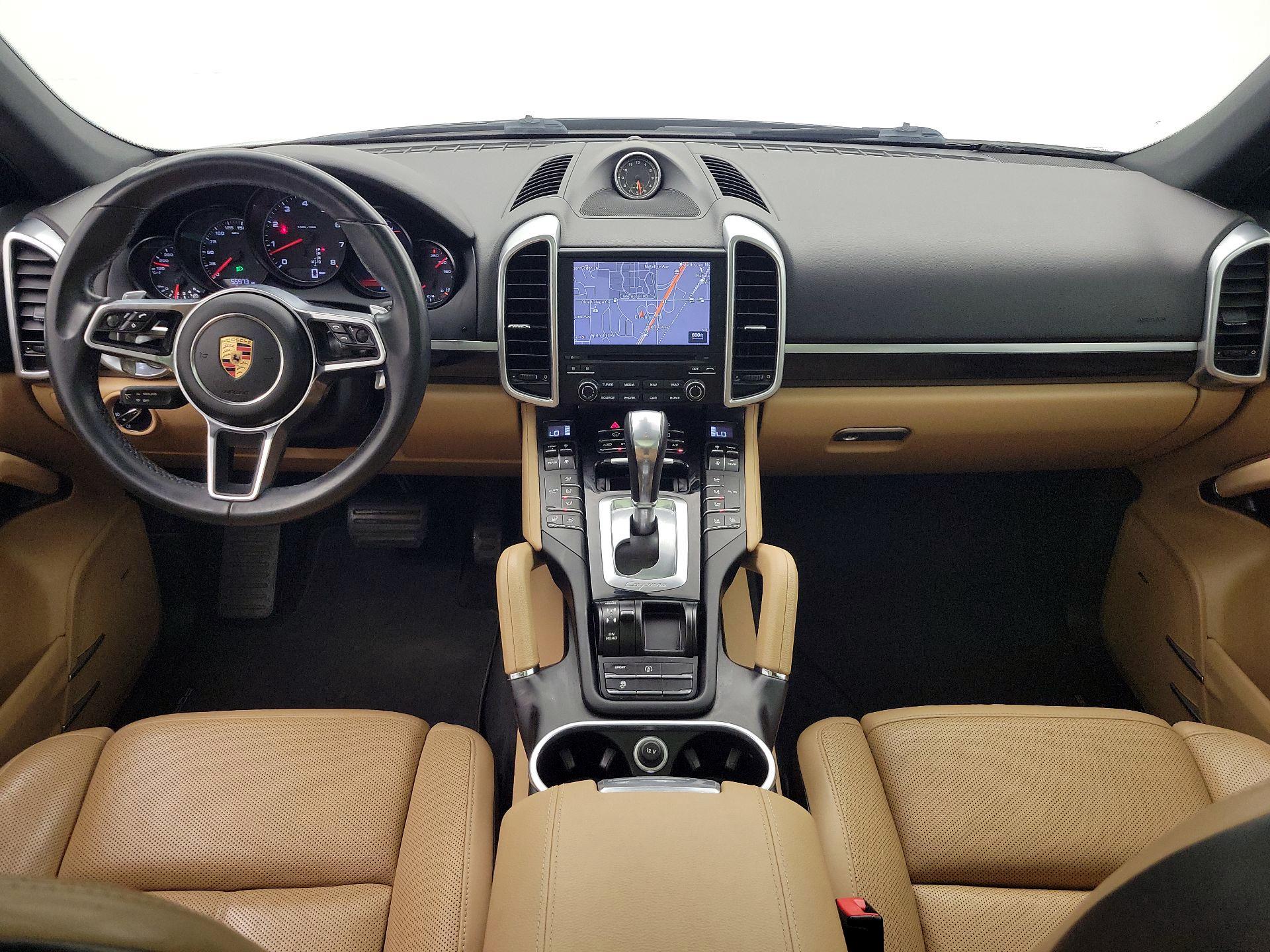 Thumbnail: 2018 Porsche Cayenne - 9