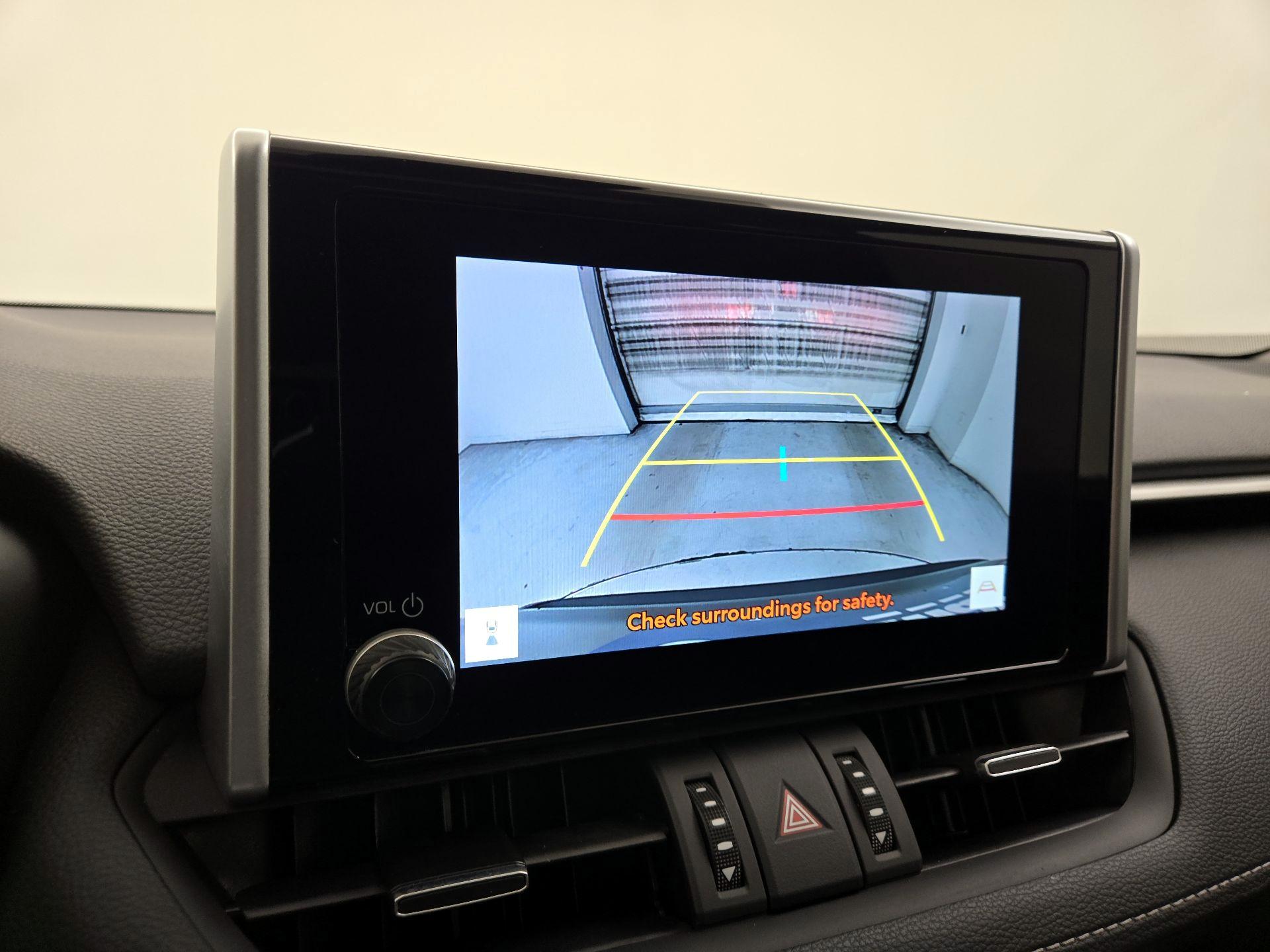 Thumbnail: 2025 Toyota RAV4 - 14