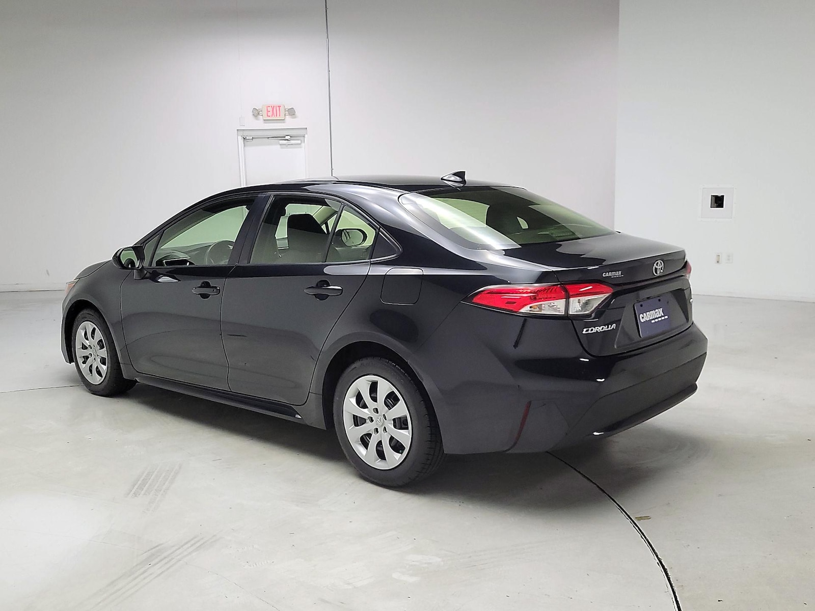 2022 Toyota Corolla LE - Photo 7