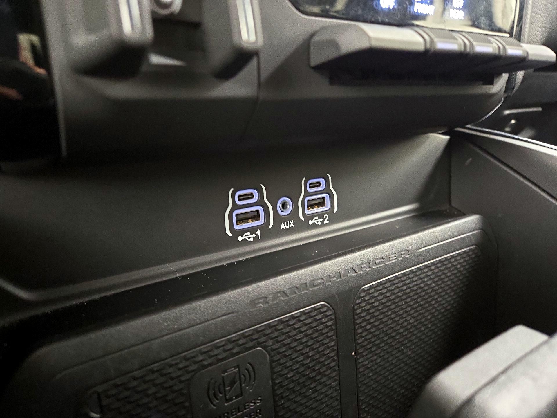 Thumbnail: 2025 RAM 1500 - 19