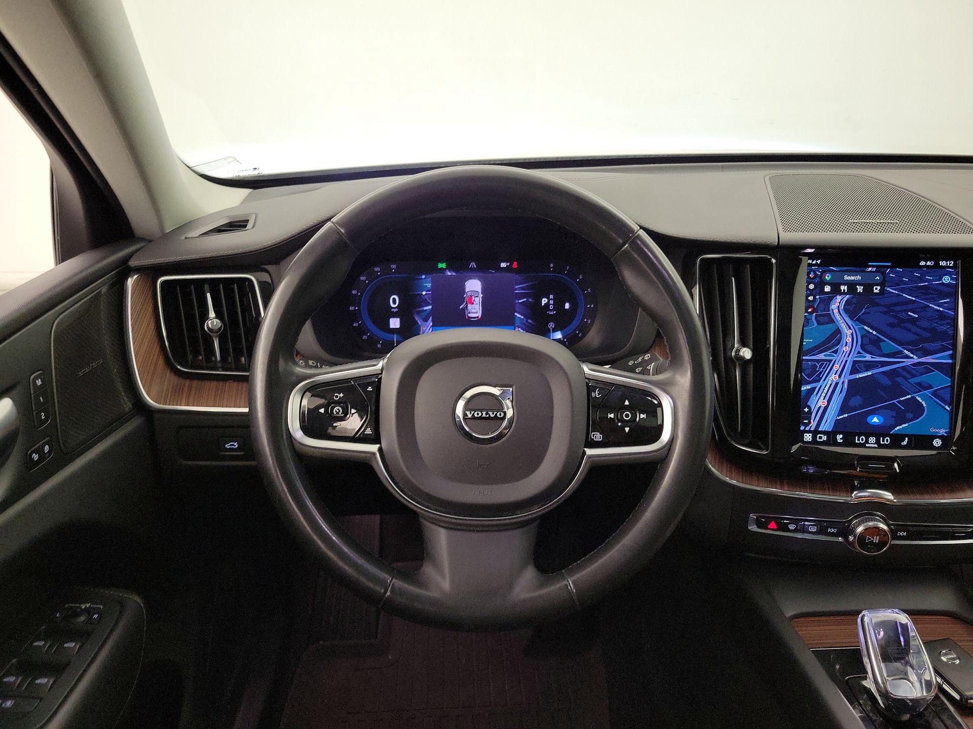 Thumbnail: 2024 Volvo XC60 - 10