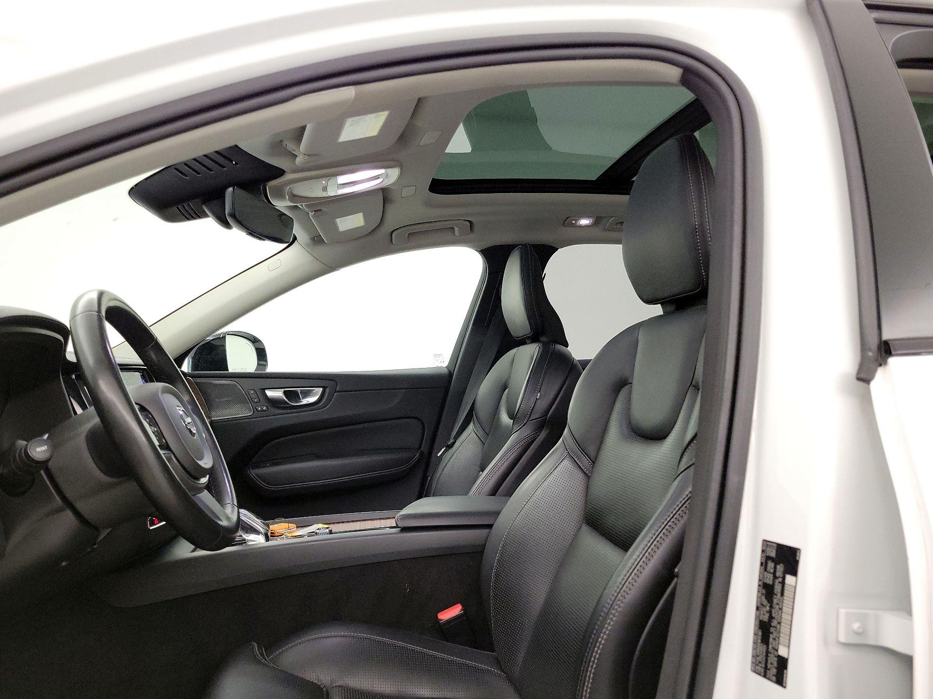 Thumbnail: 2024 Volvo XC60 - 19