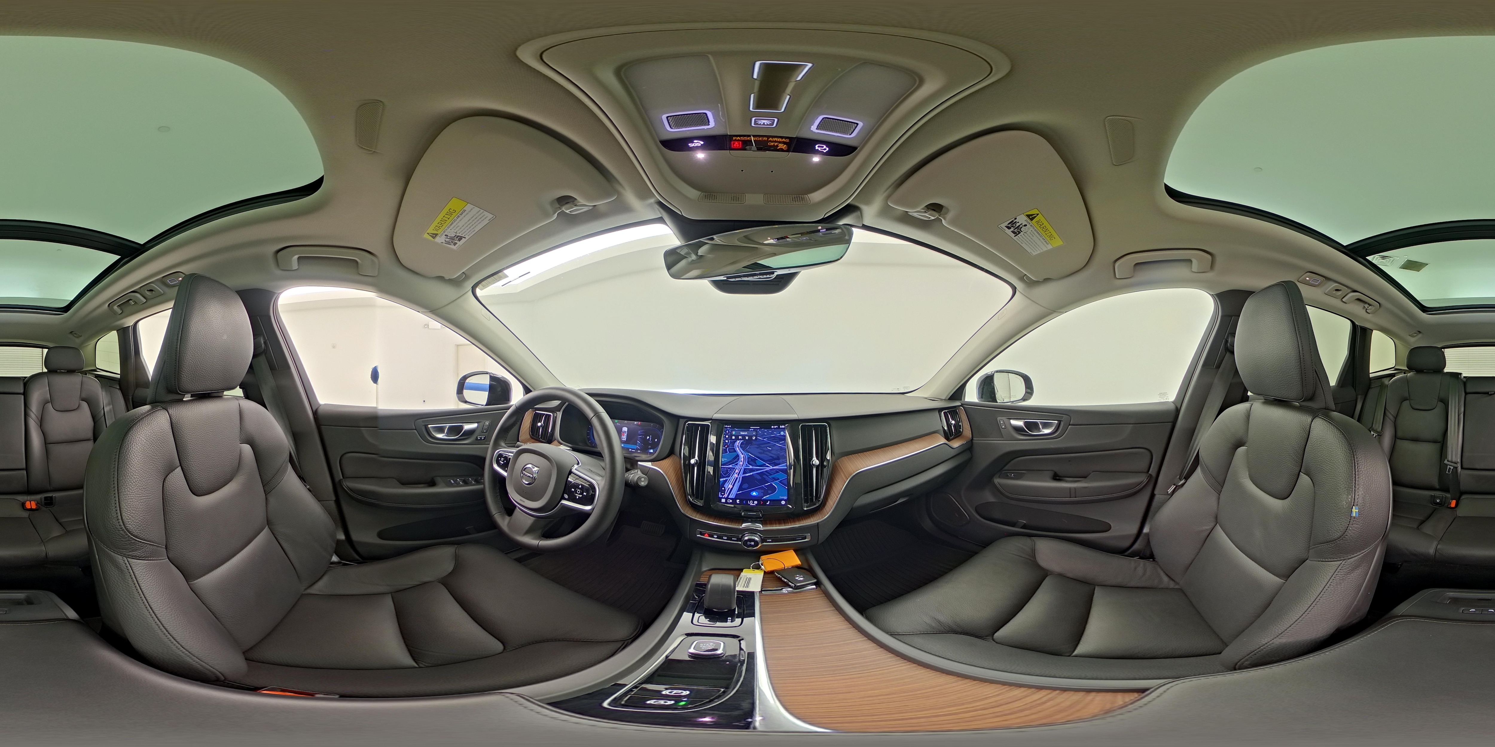 2023 Volvo XC60 Plus - Photo 25