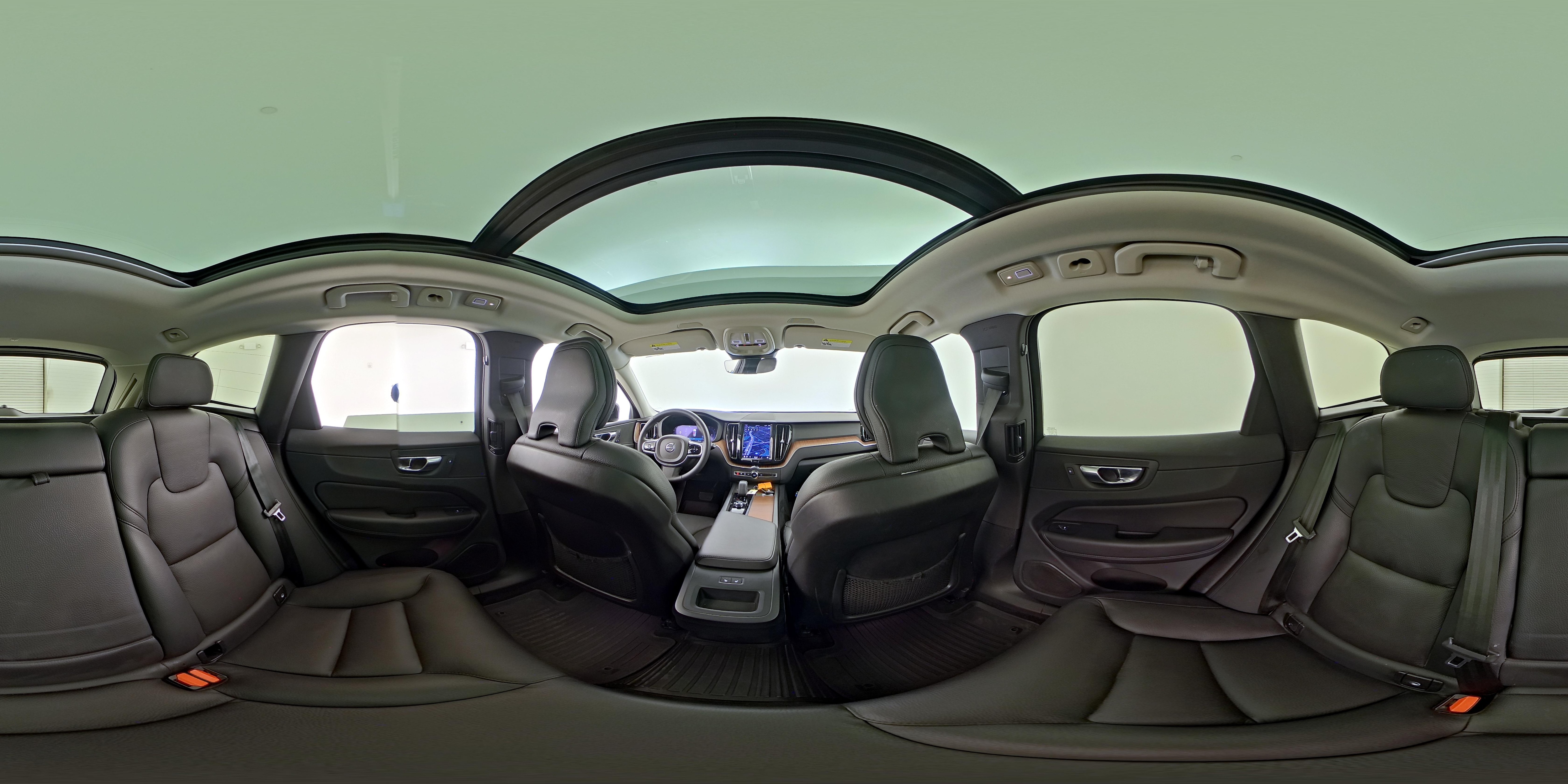 2023 Volvo XC60 Plus - Photo 26