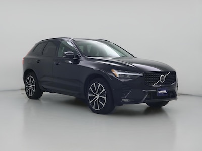 2023 Volvo XC60 B5 Plus Dark Theme