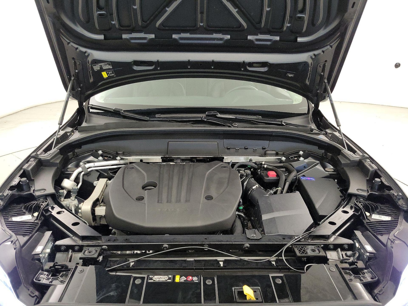 2023 Volvo XC60 Plus - Photo 23