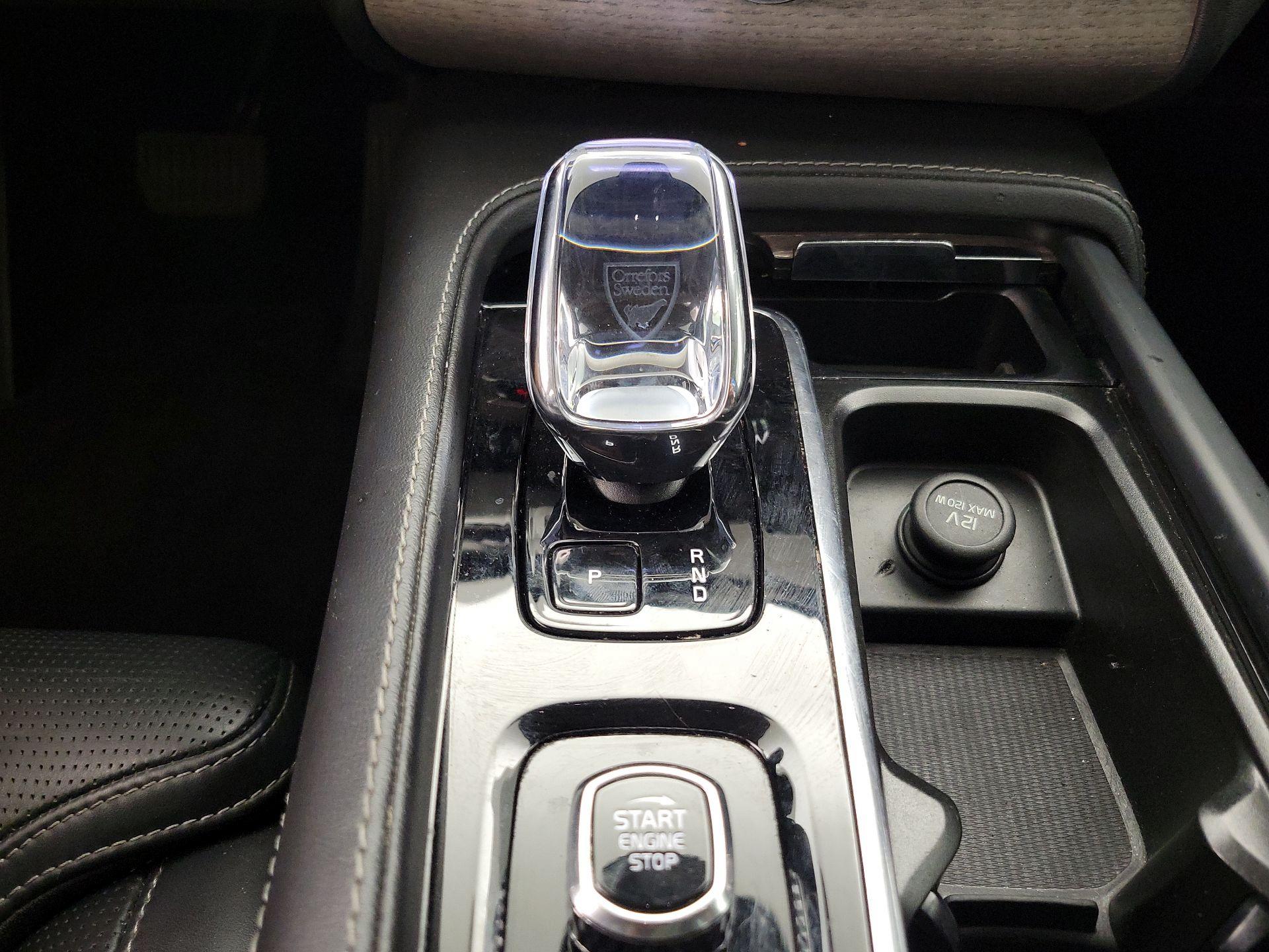 Thumbnail: 2023 Volvo XC90 - 17