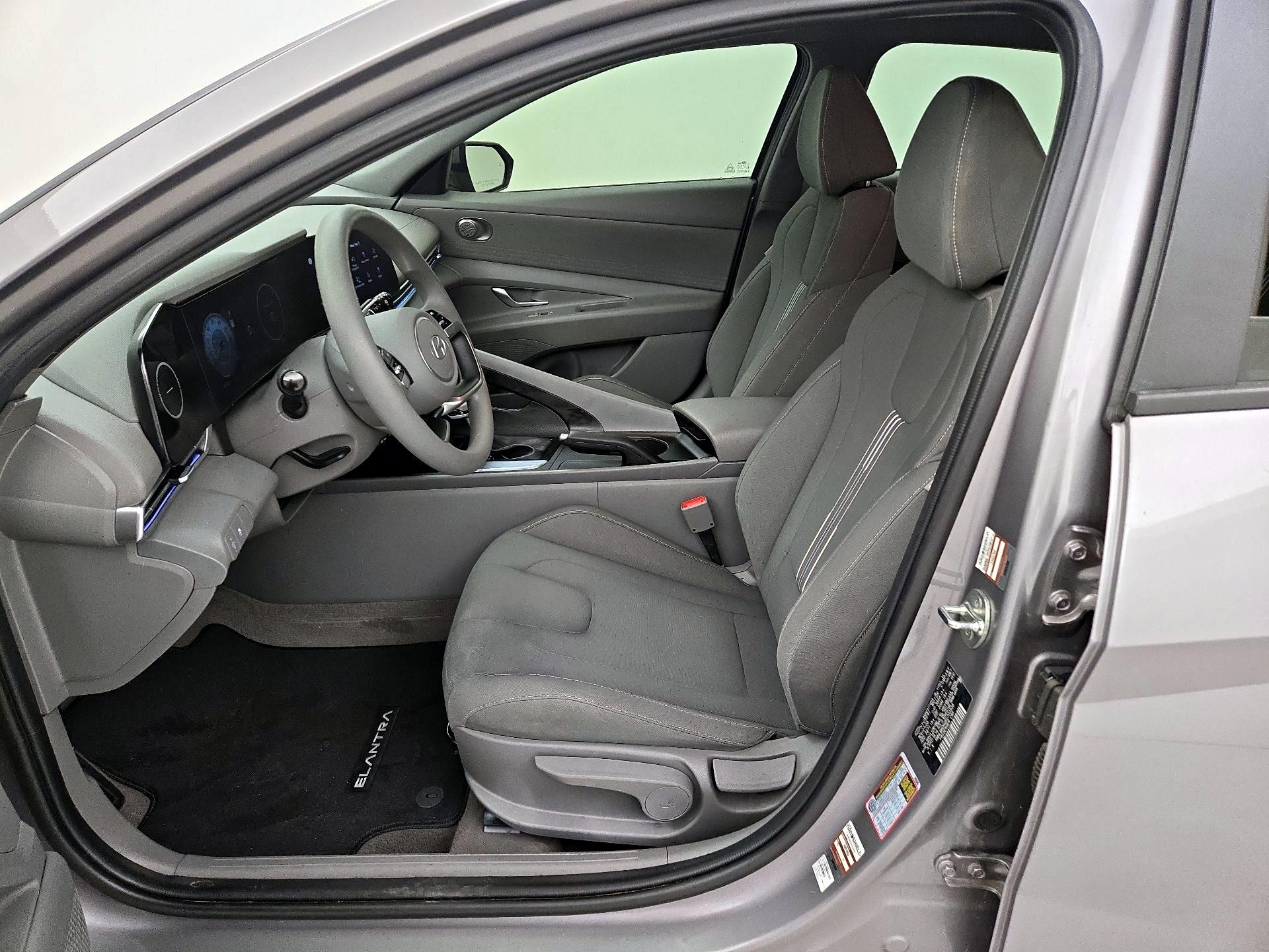 Thumbnail: 2024 Hyundai Elantra - 11