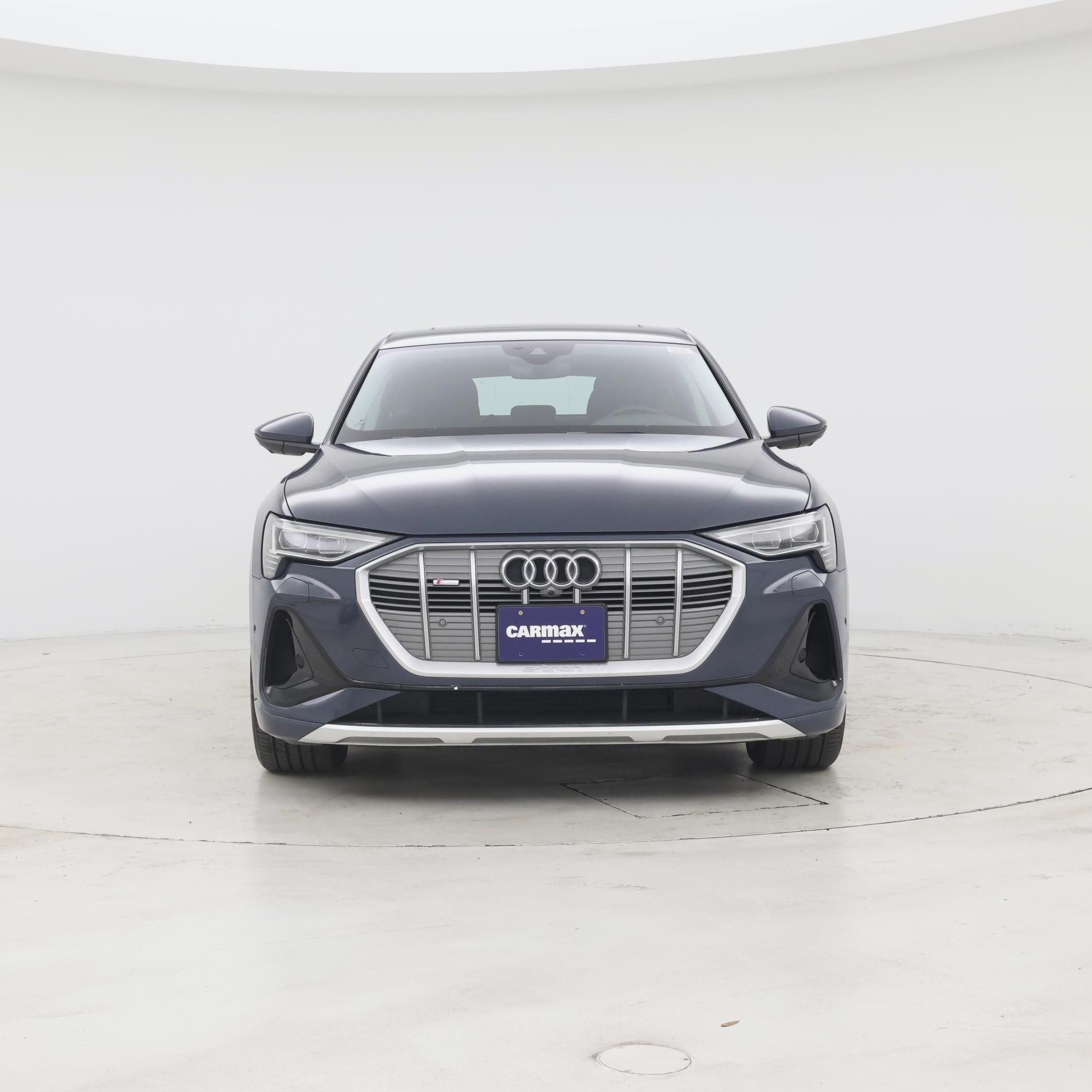 Thumbnail: 2021 Audi e-tron S - 5