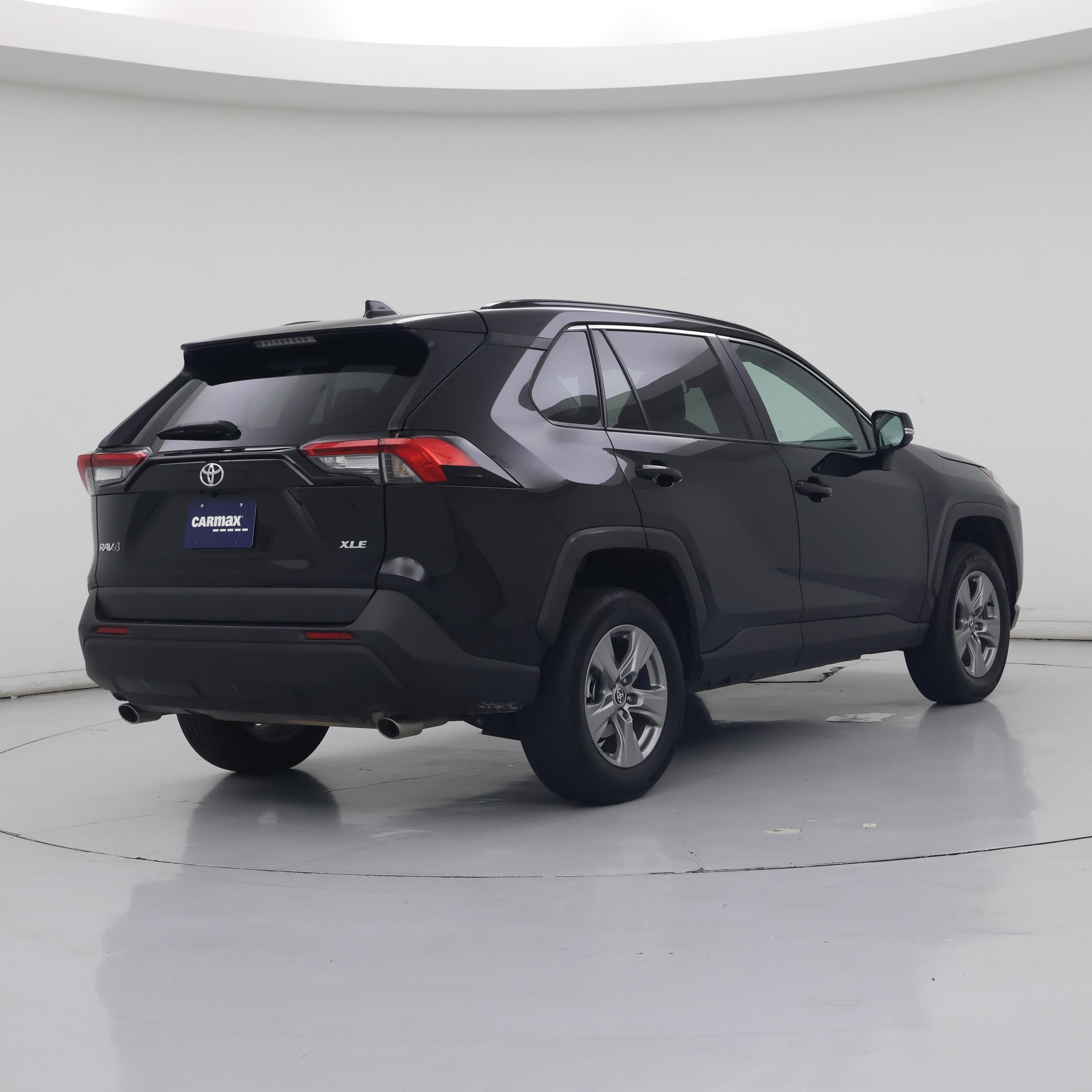 Thumbnail: 2025 Toyota RAV4 - 8