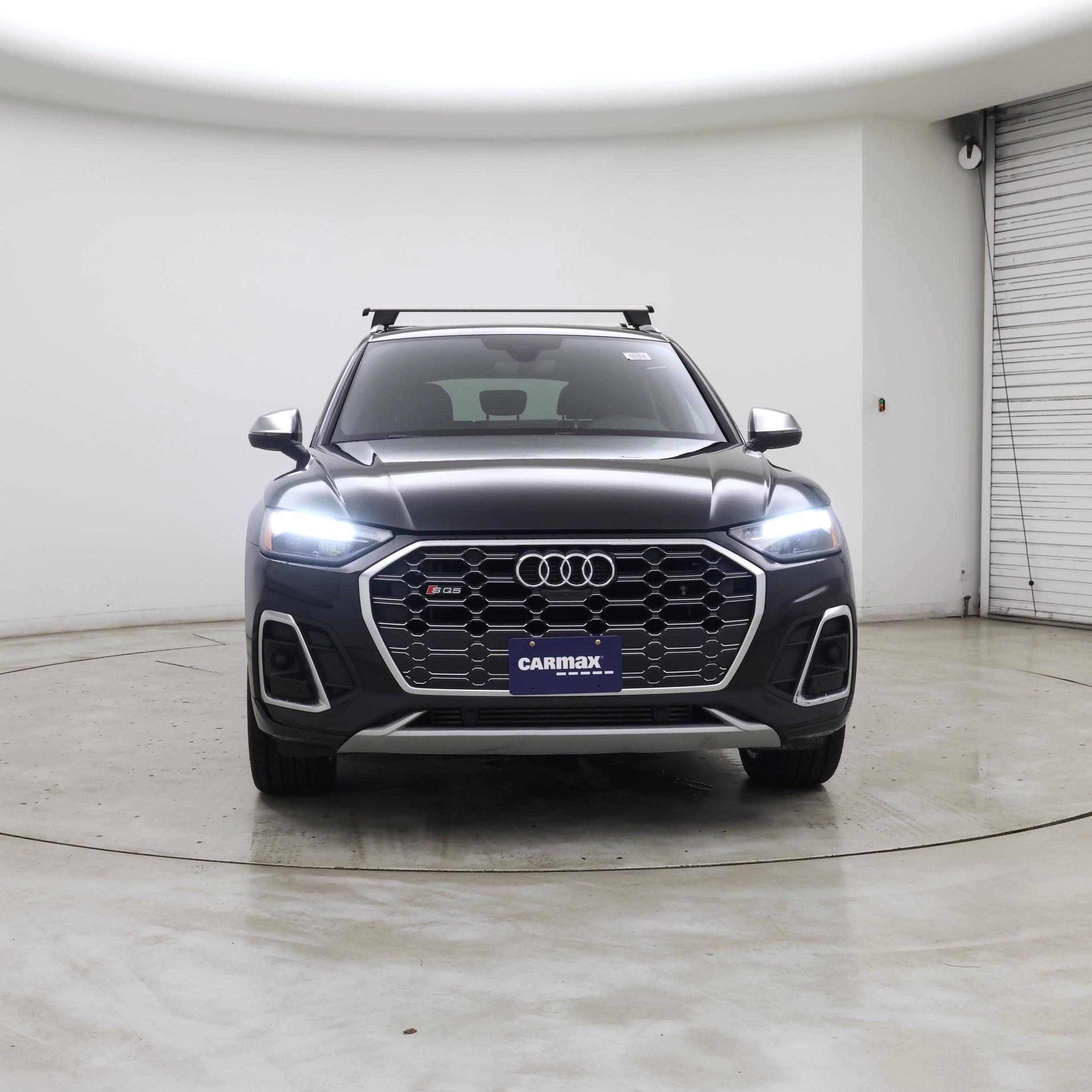 Thumbnail: 2022 Audi SQ5 - 5