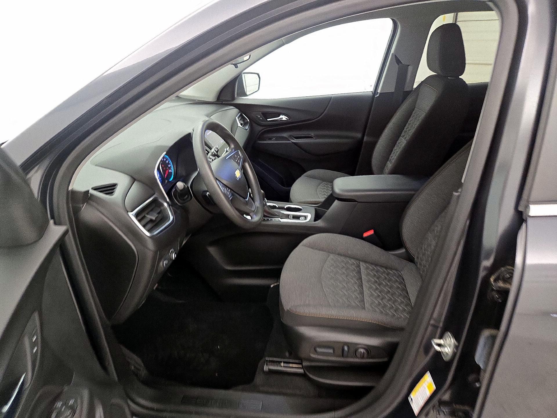 Thumbnail: 2022 Chevrolet Equinox - 11